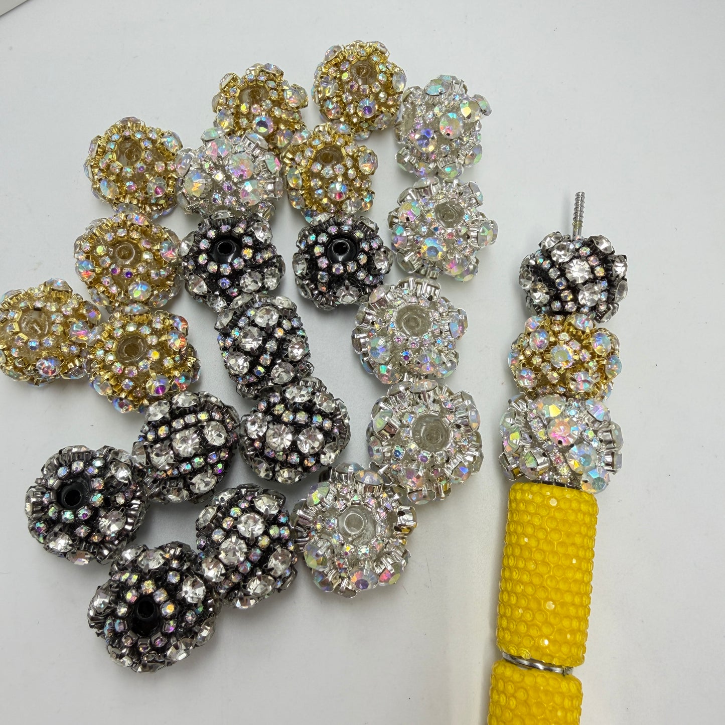 Fancy rhinestone bead sparkling chain beads