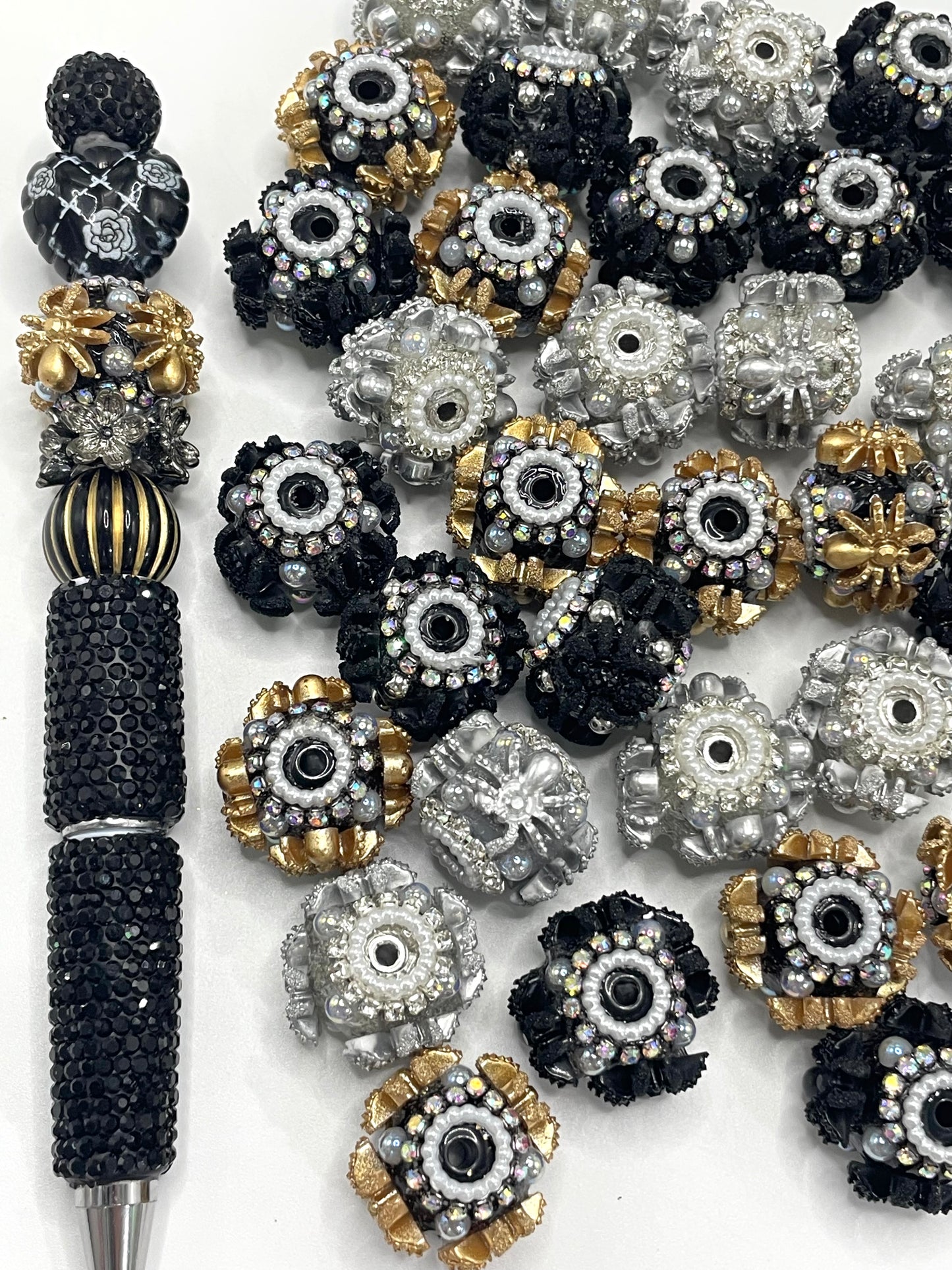 Fancy Beads Halloween Series Spider Beads Pearl gasket spacer Acrylic beads 18mm Random Mix