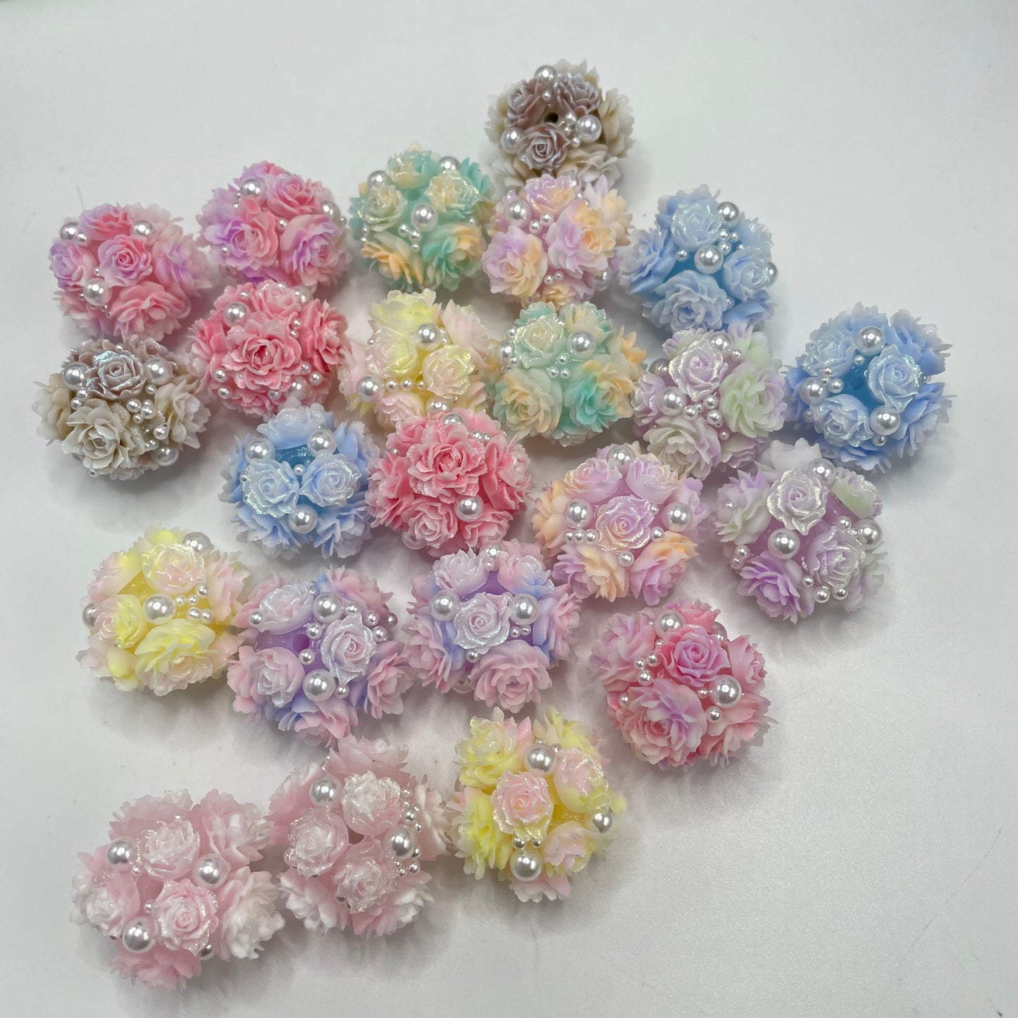 Large flower bead with pearl soft flower luminous flower