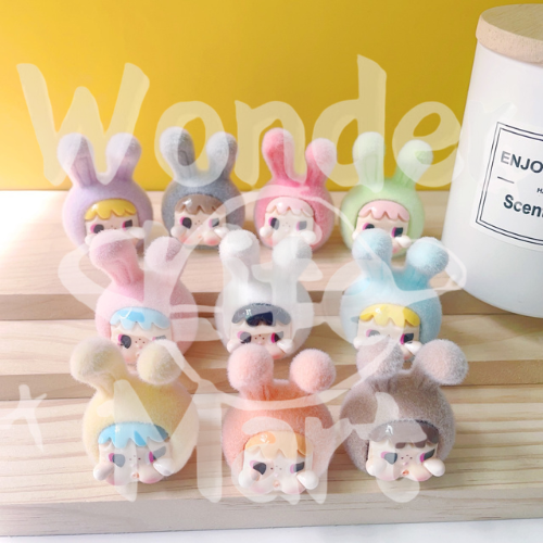 Resin cartoon Solid flower crybaby Tabletop decoration Phone case pendant Topper Random Mix
