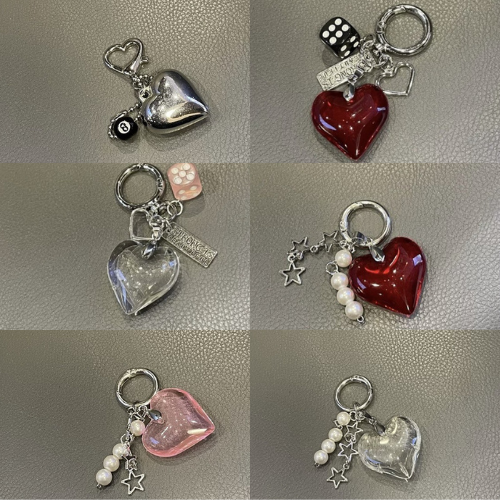 Big heart-shaped pearl keychain A sense of sophistication Bag pendant Keychain pendant  Random Mix