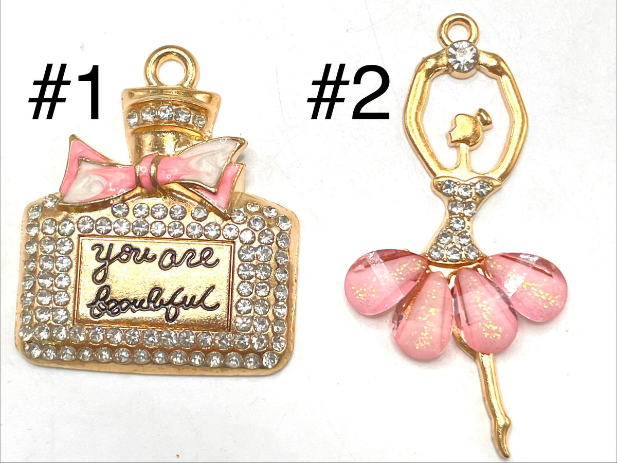 Perfume bottle, pendant jewelry in the shape of a dancing girl