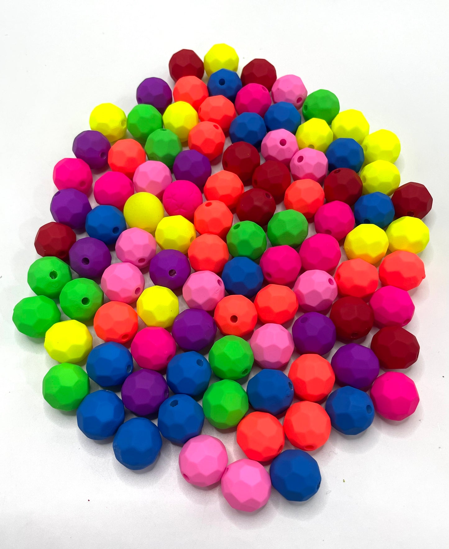 Acrylic beads Neon color Matte Three-dimensional rhombic-shaped acrylic beads 16mm