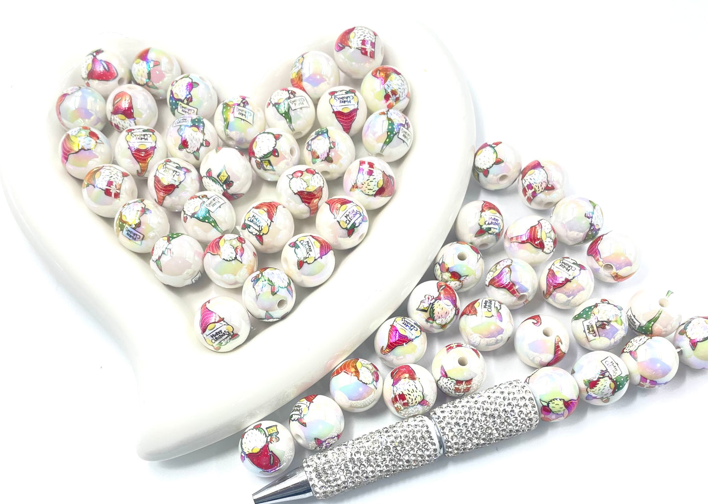 16mm Christmas Grinch & Santa Iridescent Acrylic beads
