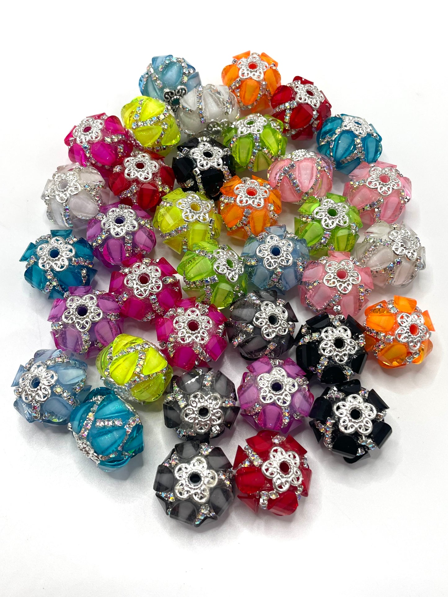 Pumpkin beads Acrylic heart-shaped piece Chain Metal gasket Fancy Beads Neon color scheme  18mm Random Mix