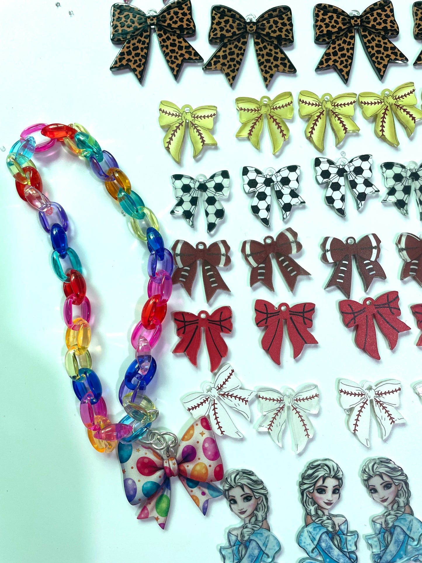 Acrylic bow charim princess charm lisa elsa alisha Acrylic sheets Doodle pattern acrylic sheet Pendant charm for diy pen diy bracelete diy charm diy phone chain bag chain