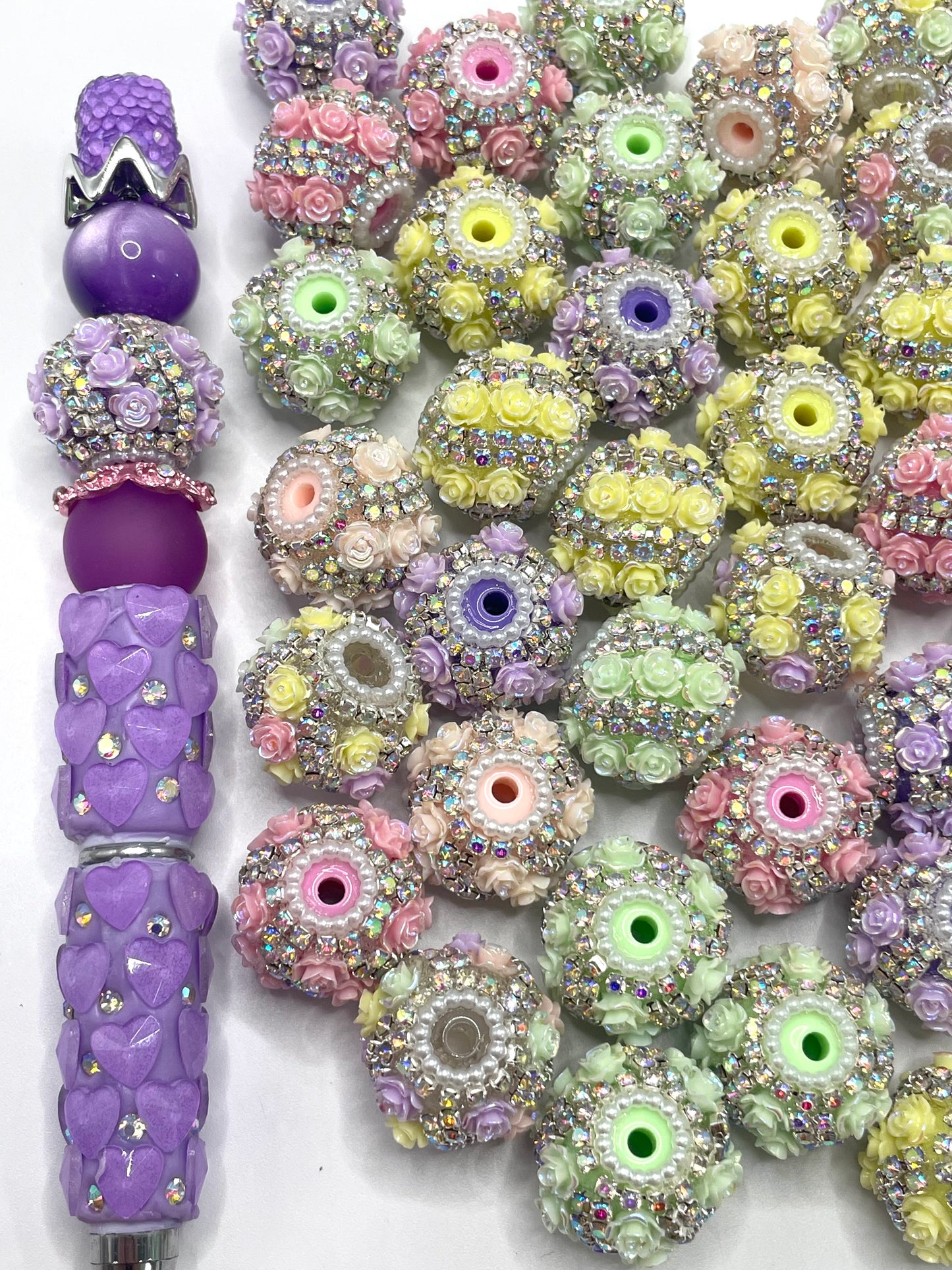 Flower beads Rose flower Colored flower acrylic beads Chain and pearl ring beads Random Mix