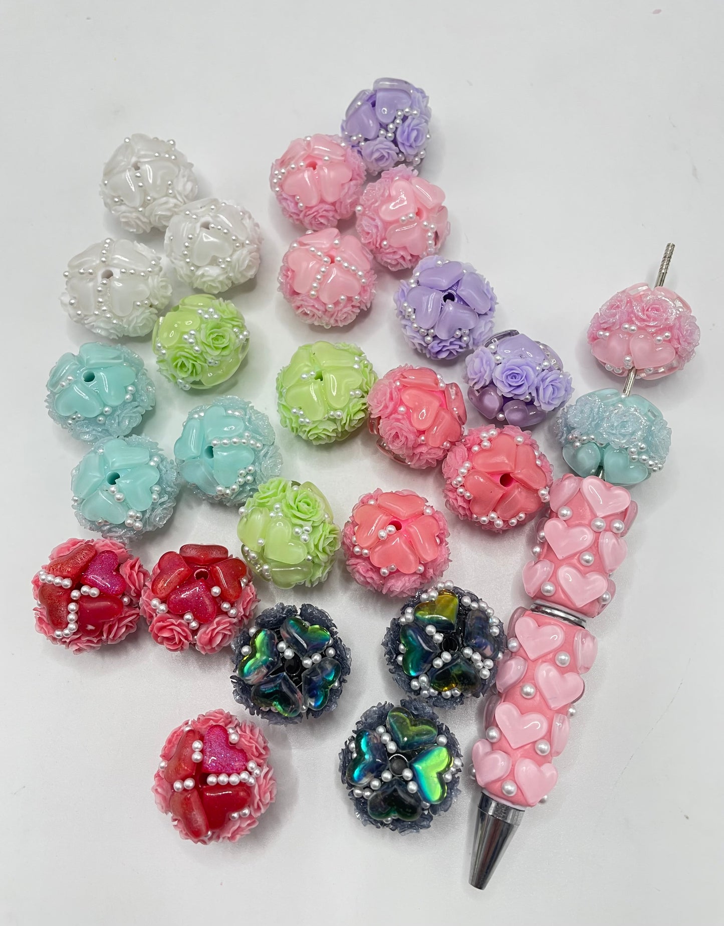 Beaded beadable fancy heart beads ornament with rose flower and pearl ,colored ,random mix