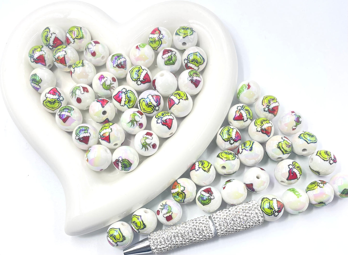 16mm Christmas Grinch & Santa Iridescent Acrylic beads