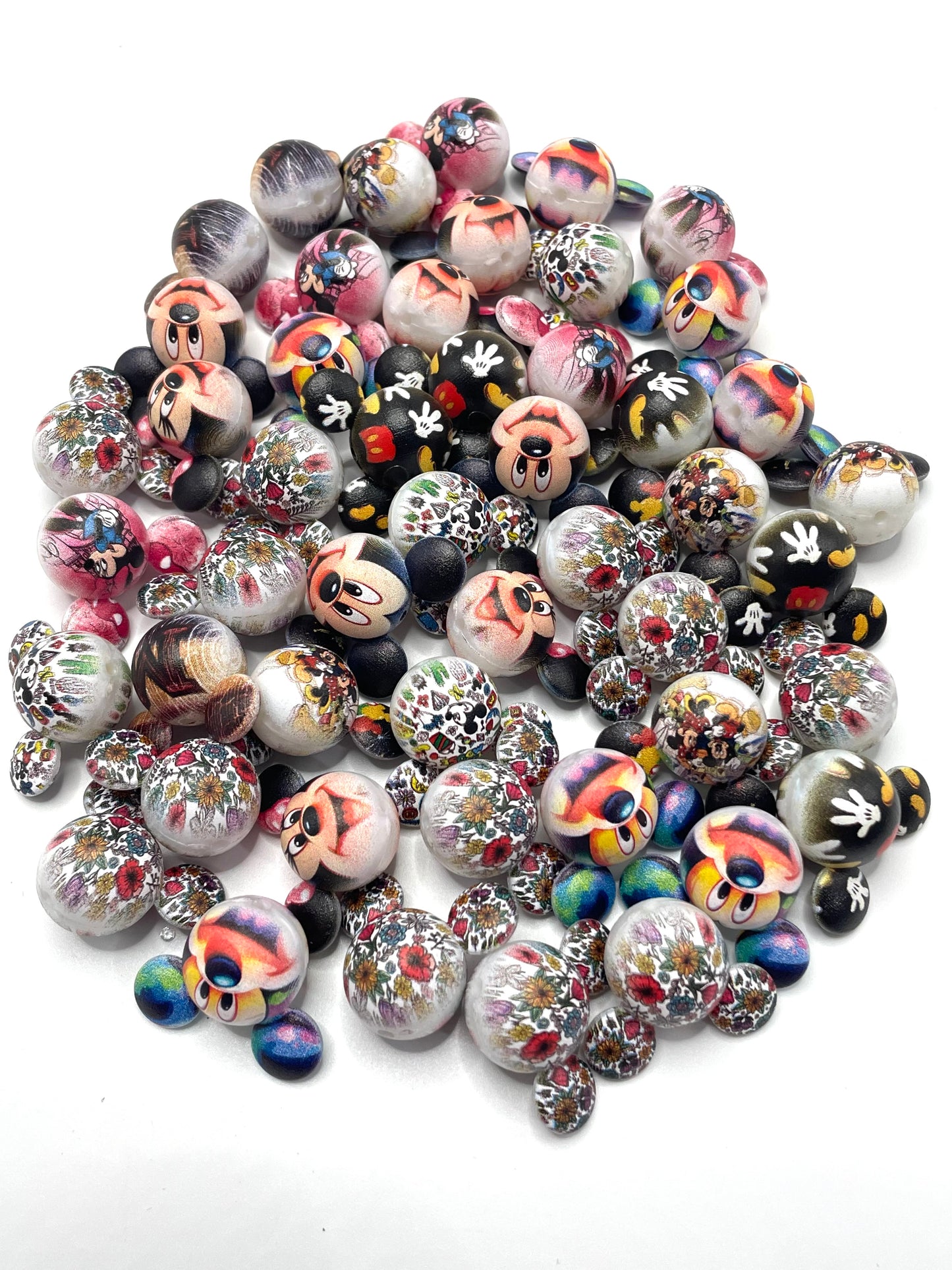 Disne Micke Mouse Acrylic animated character beads 20mm Random Mix