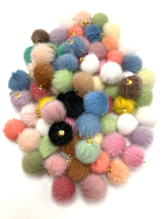Furry beads Pendant beads Colored, fluffy pendant beads Random Mix