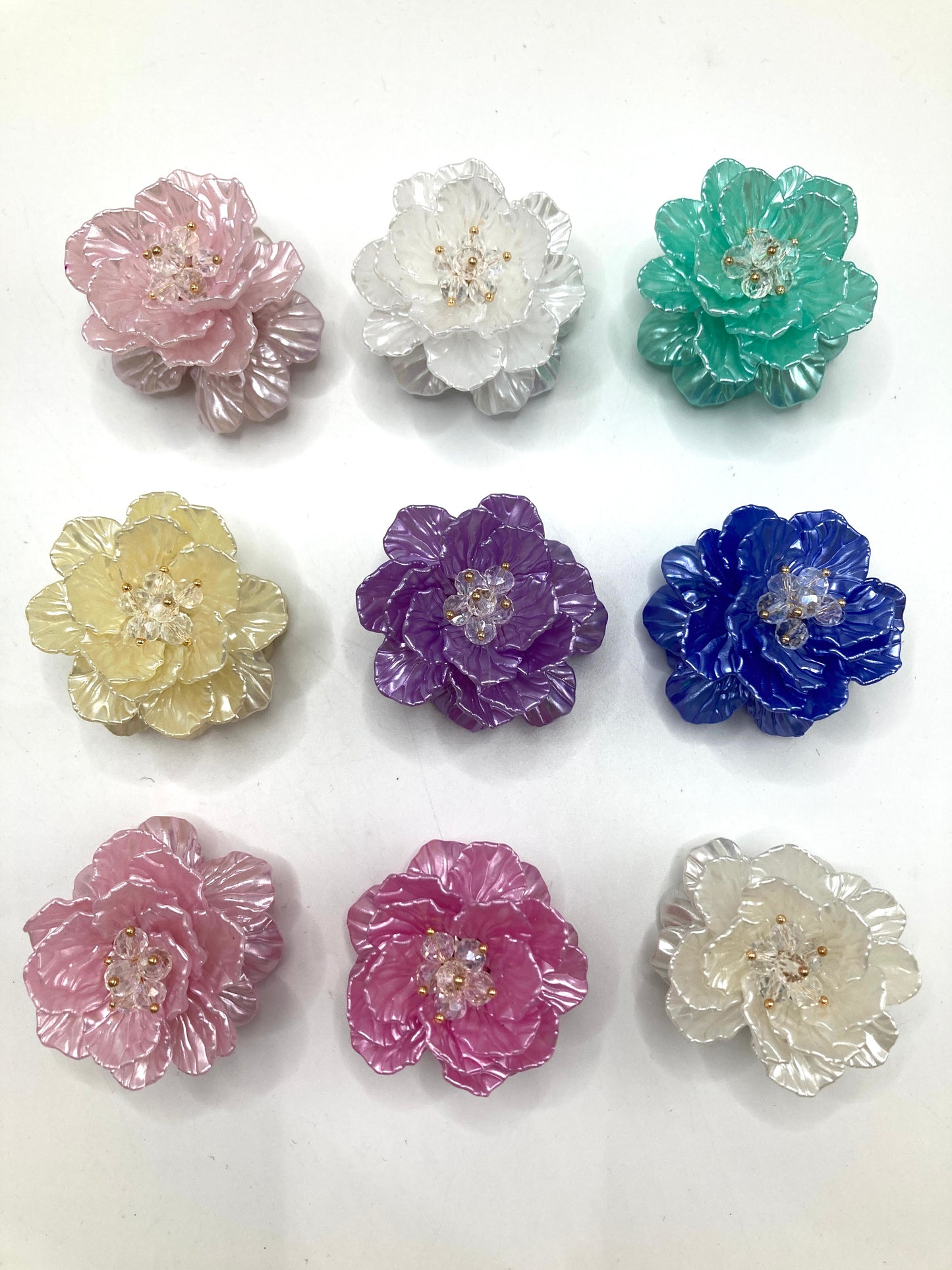 Fancy Beads Weaving acrylic flower petals into a rose shape A rose flower woven with crystals and petals Clay flower Random Mix  47mm