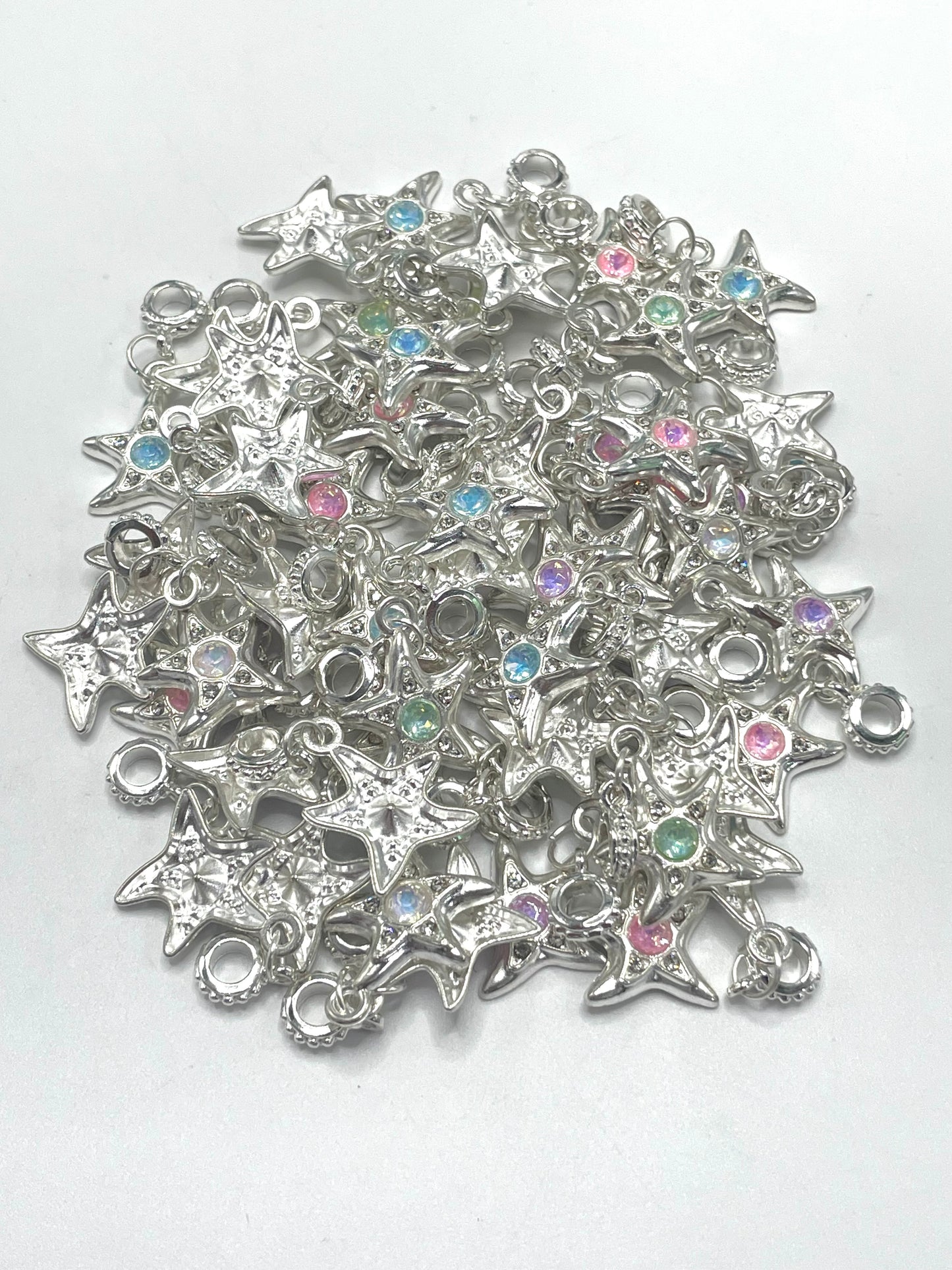 Metal alloy charm Starfish Heart Four-leaf clover Butterfly Precious pendant With a clasp Colorful Rhinestone
