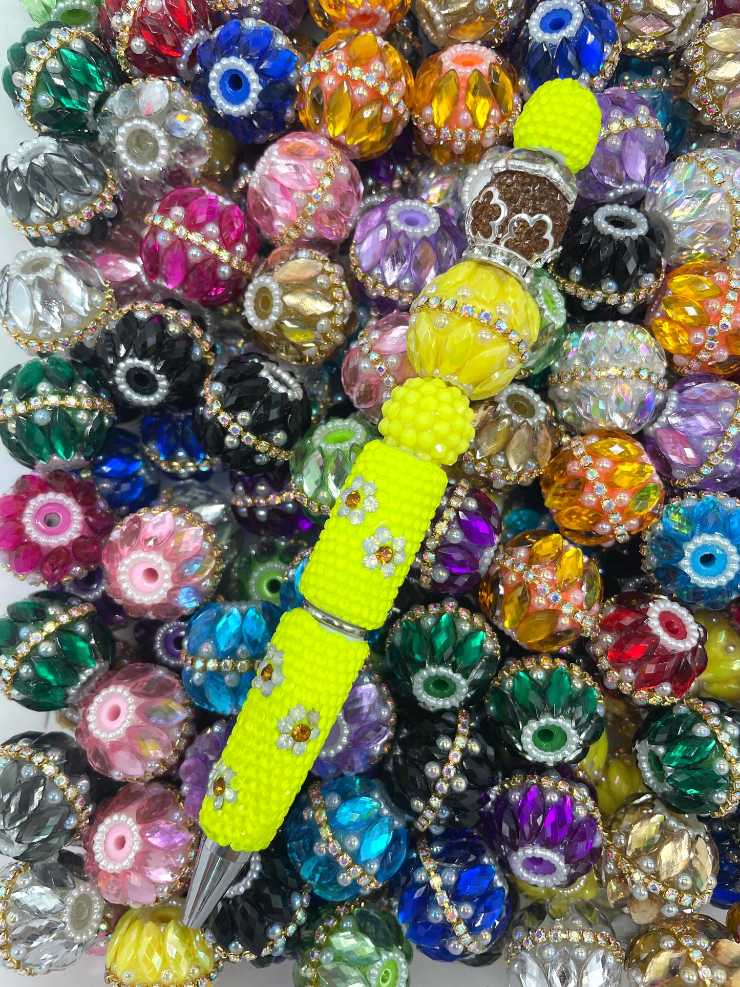 Fancy Beads Acrylic beads Mirror Subsidy Pearl bubbles Gold Chain Pearl gasket Beads 21mm Random Mix