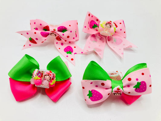 beaded beadable crafty fancy beads ornaments with  textile bow character strawberry short  girl character element and pearl .