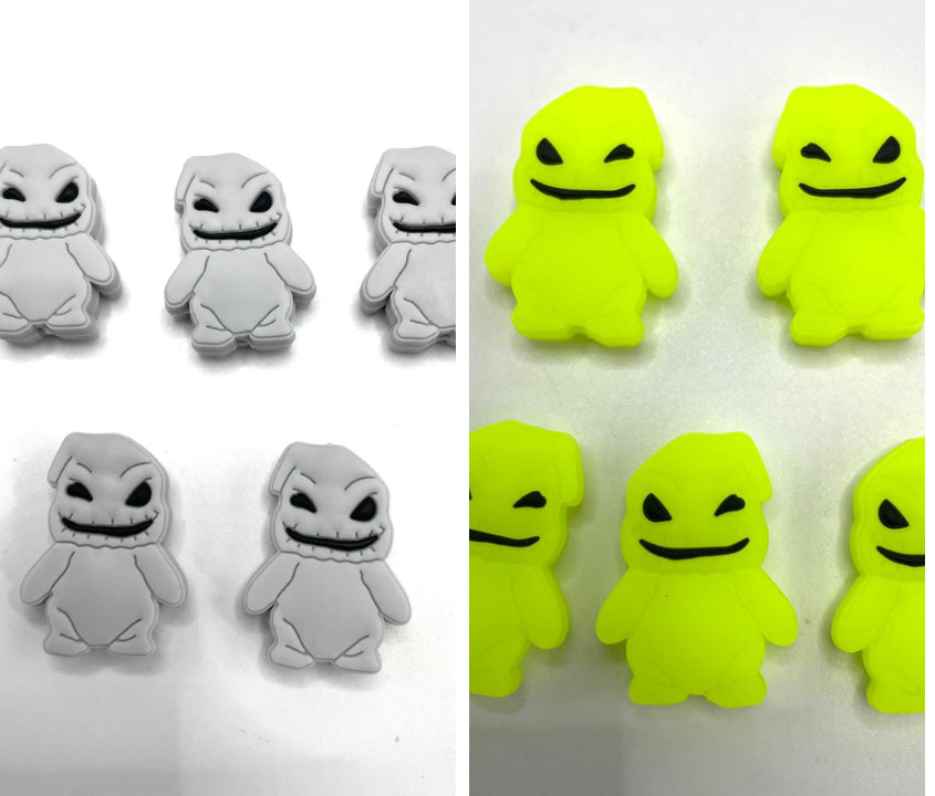 DIY beaded beadable silicon beads focal with vertical hole Winnie ,strawberry girl HK Mk