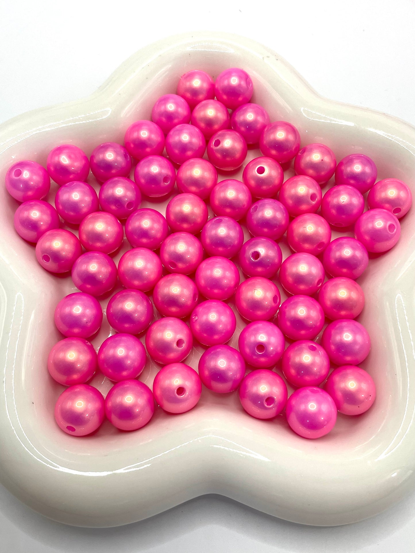 Acrylic beads Colored solid-color acrylic beads Shimmering luster 16mm Random Mix