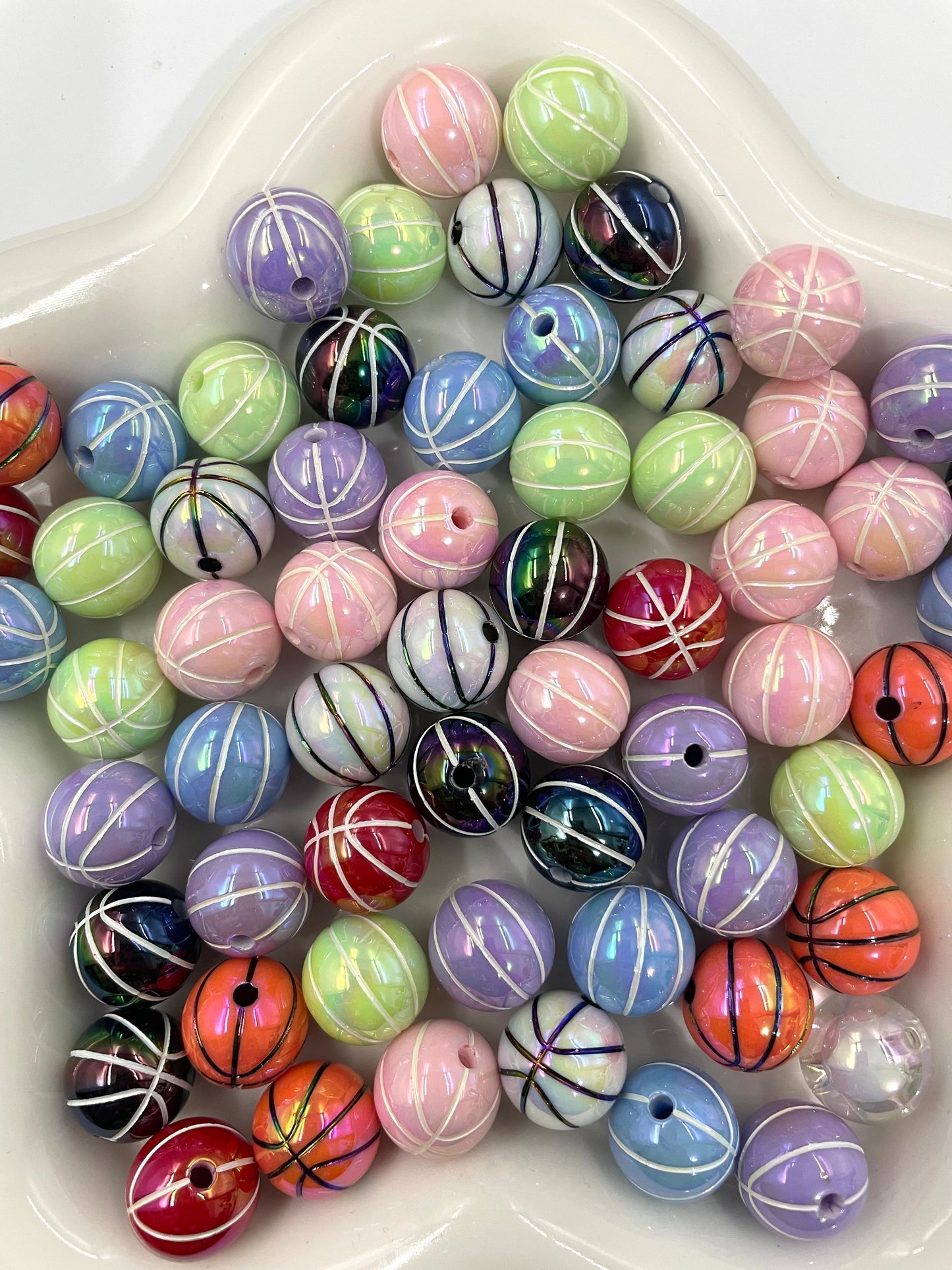 Acrylic beads Ball-shaped beads Basketball Baseball Beads 16mm