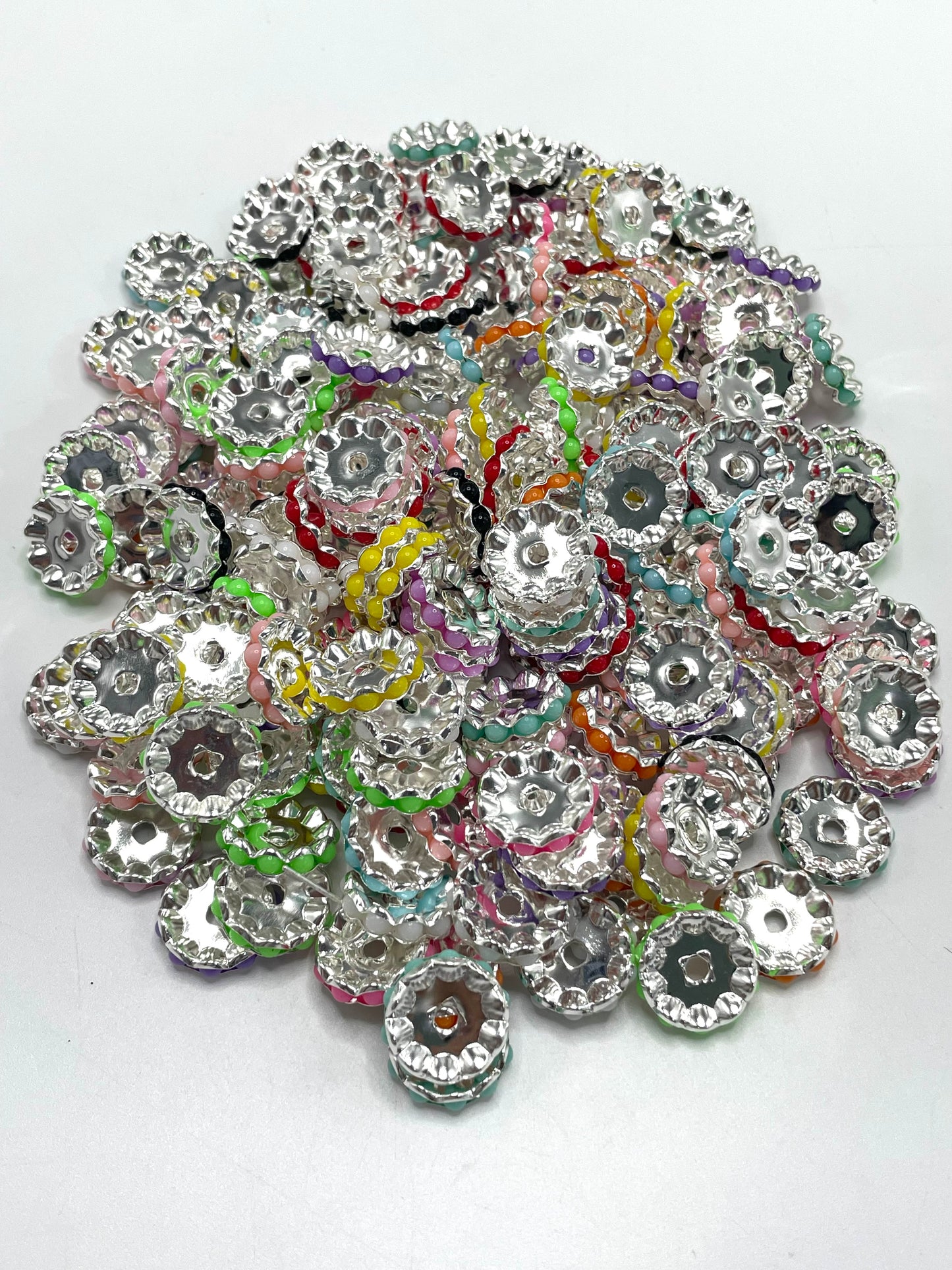 Spacers Colored pearl gasket Interval beads Pearl metal gasket Bordering on silver 16mm