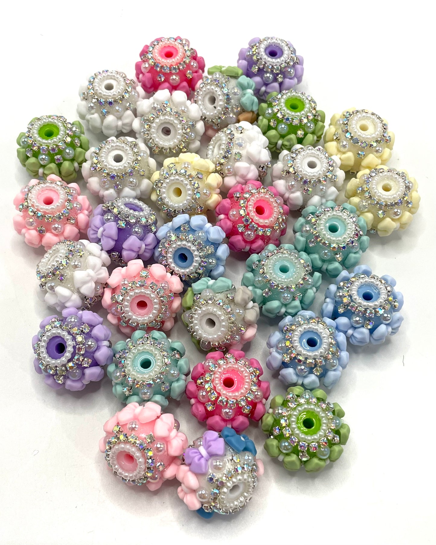 Fancy Beads bow Acrylic Chain Pearl gasket Multicolored bow tie Random Mix