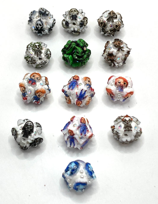 grinch Puppet beads Horror Terrible The protagonist of a horror movie Acrylic water droplet bead string jewelry Halloween Series Random Mix