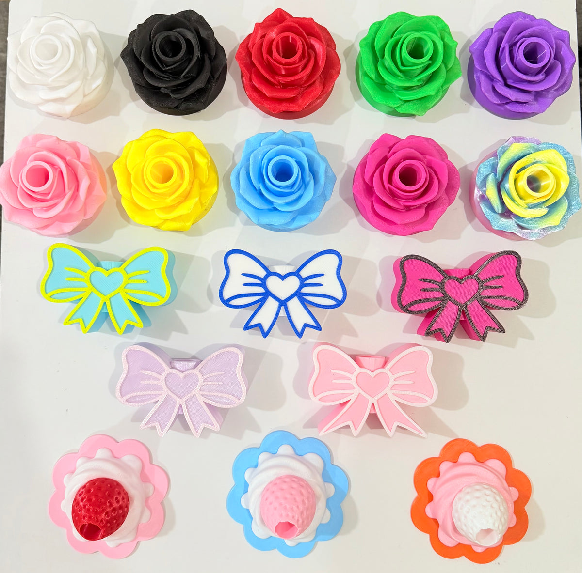 Acrylic pencil case .Acrylic rose pencil case. Acrylic bow pencil case. Acrylic strawberry pencil case