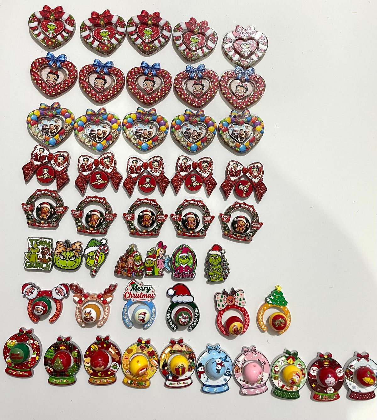 diy beaded beadable crylic  characters focal acrylic focal beads ,figures beads ,variety styles ,Christmas vibe