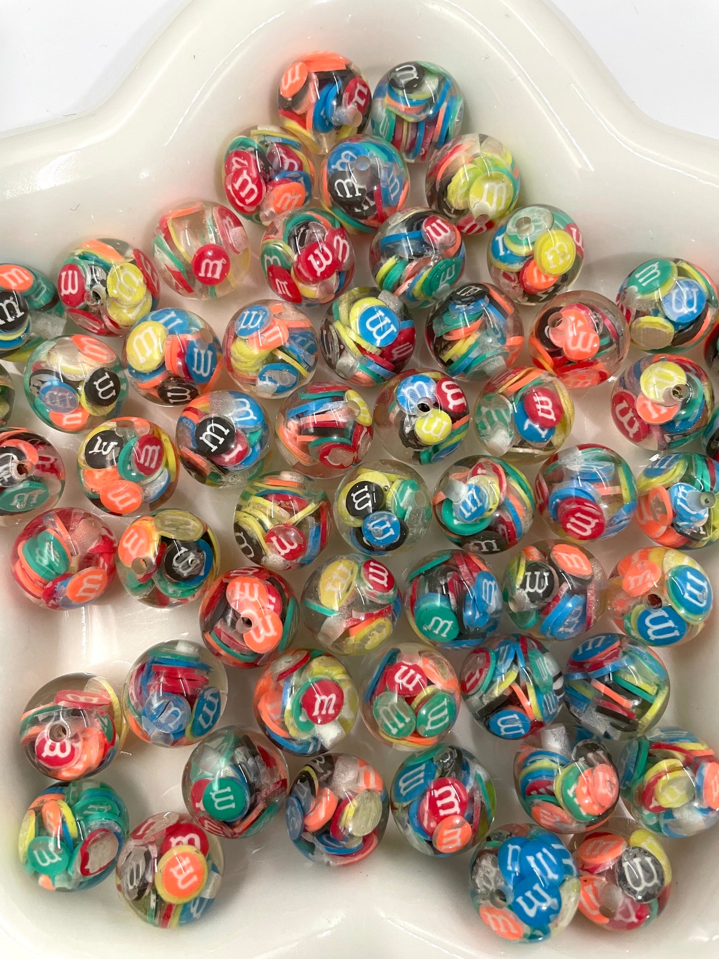 M Bean Double-layer beads The letter "m" Acrylic beads 16mm
