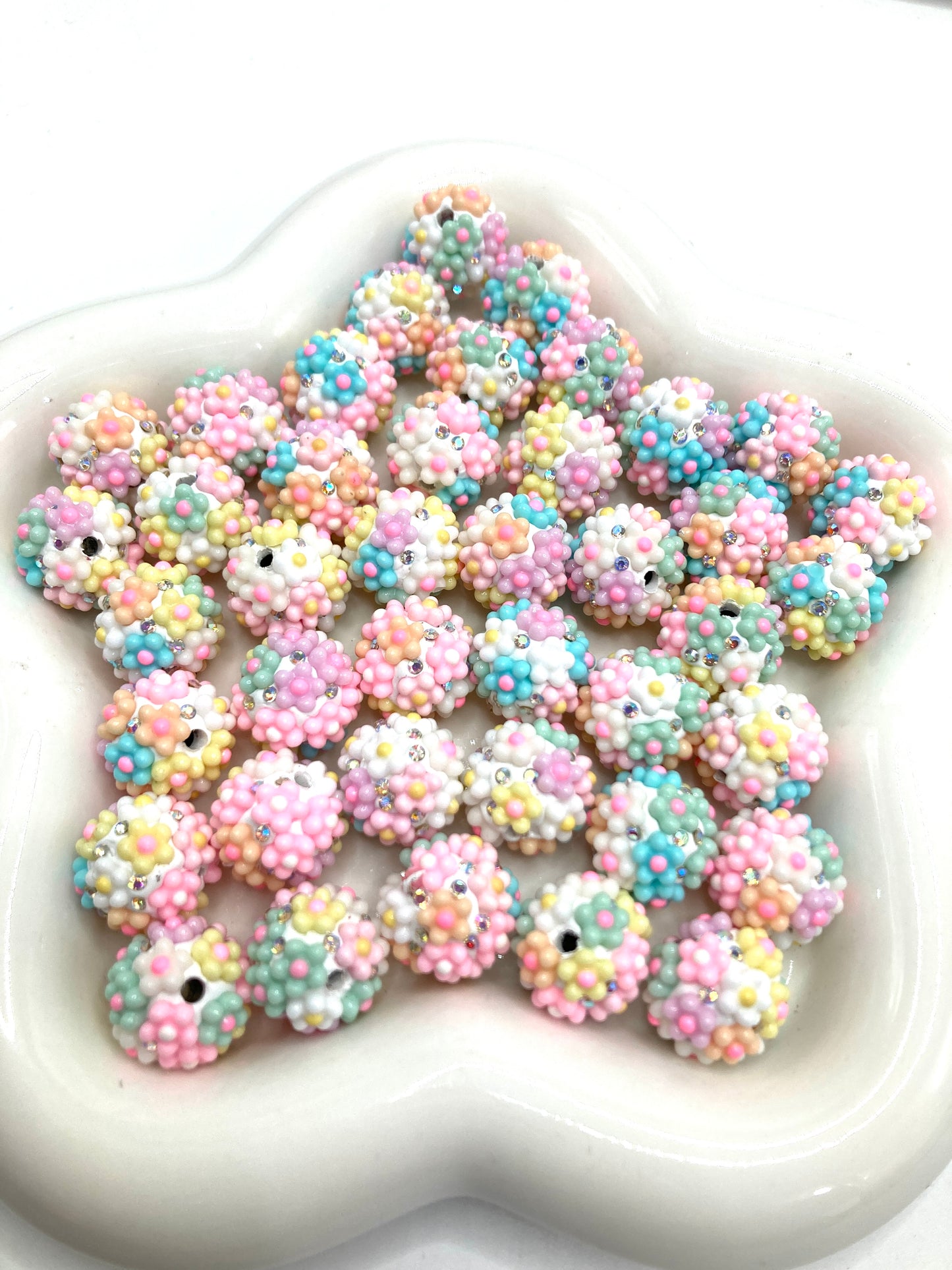 Acrylic beads Cream heart beads Multicolored cream color-changing heart-shaped pearl DIY beads Colored flowers