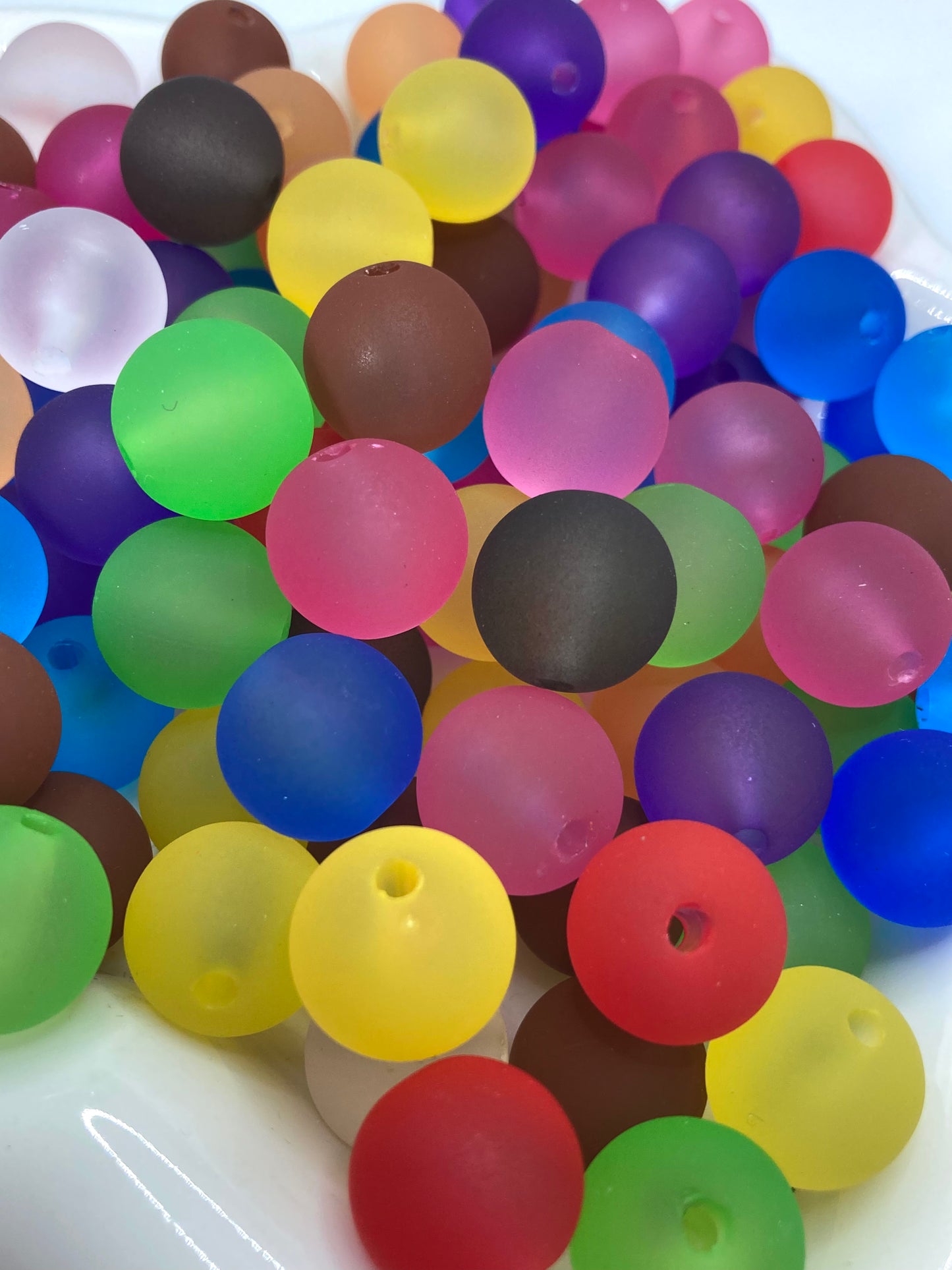 Acrylic beads Sandblasted beads Matte Dark color scheme 16mm Random Mix