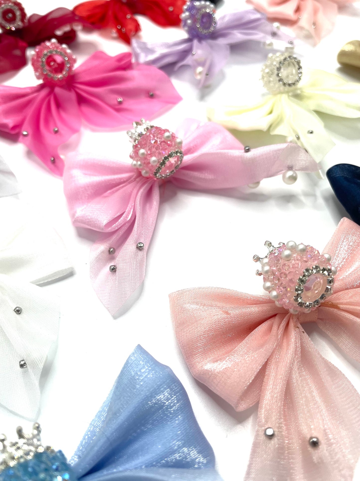 more colors textile fabrica with crown bead fancy bead silk bow pillow fancy bead craft with crown organza silk finishing bow ,ornament with pearl and sugar stone, delicate handcraft ,randon mix color