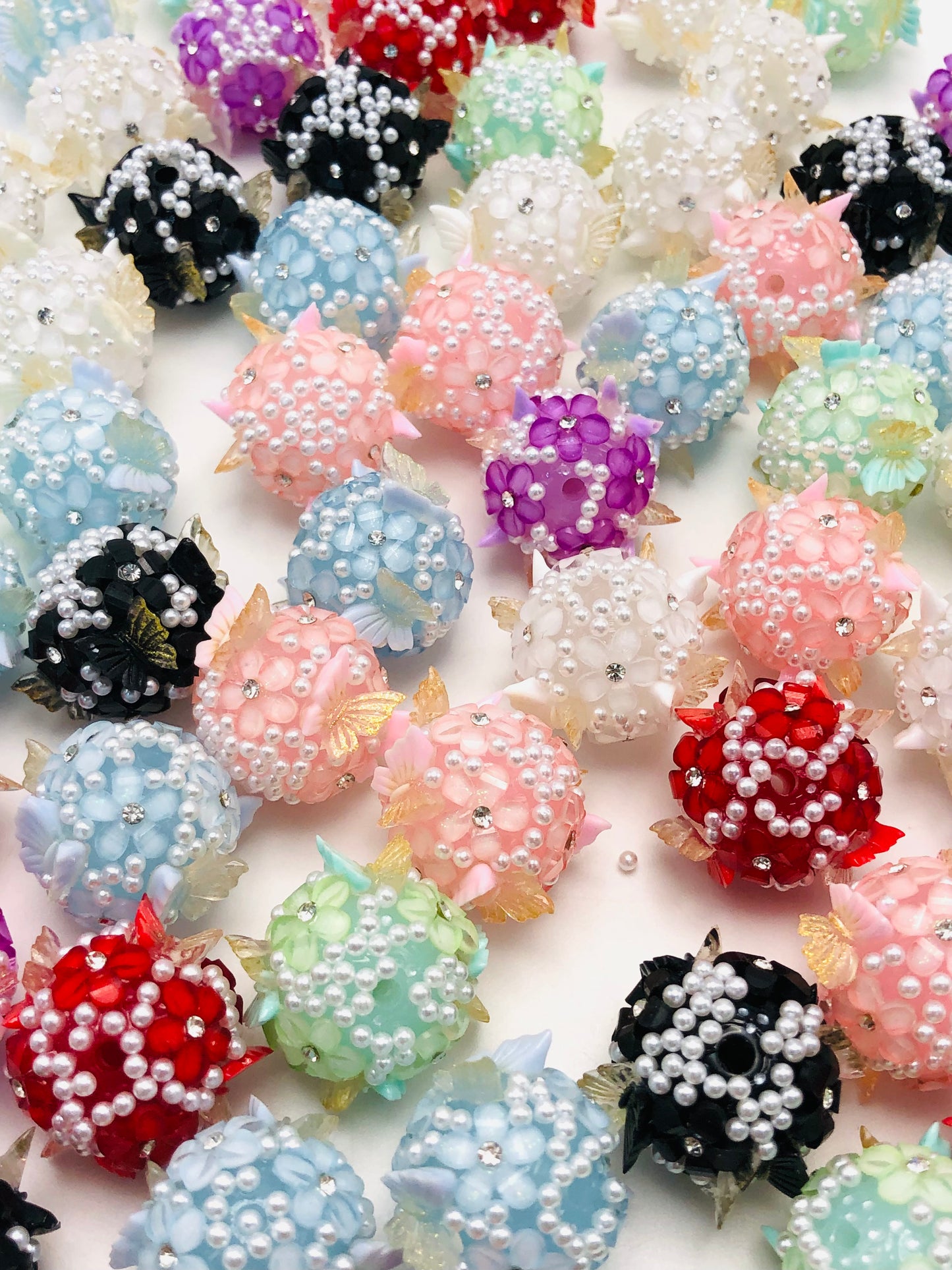 Acrylic bead Butterfly Pearl Flower Colorful acrylic beads Random Mix 20mm