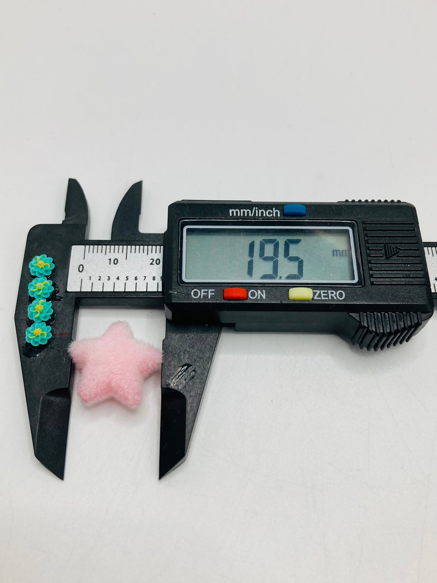 Acrylic star-shaped beads Furry star-shaped beads Fuzzy beads 19mm Random Mix