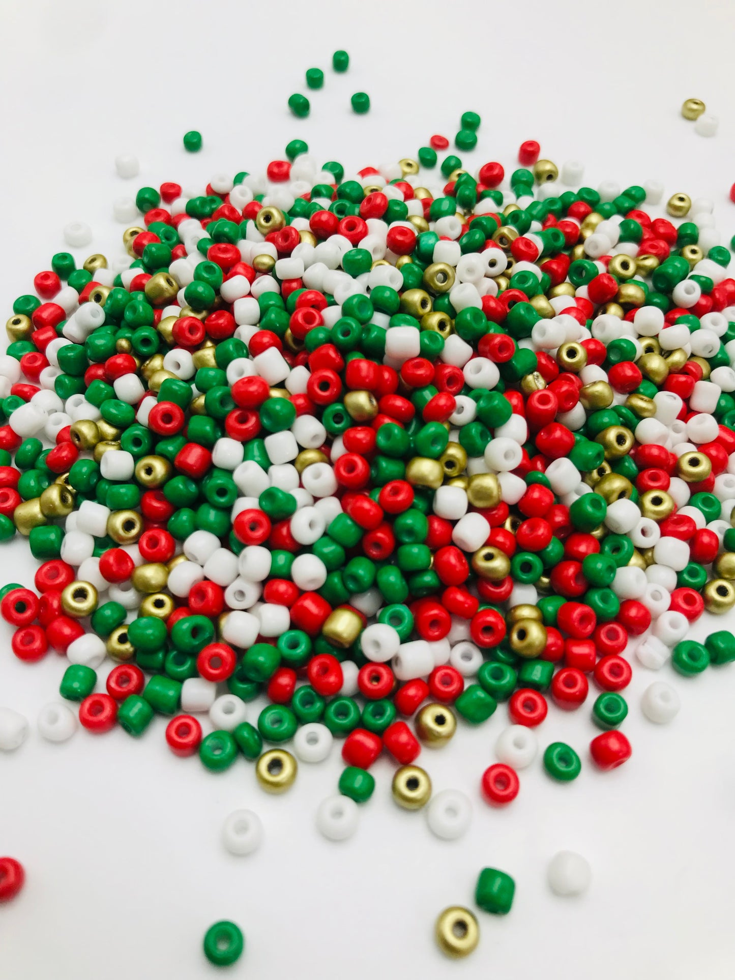 Mini spacer bead Colorful prismatic bead gasket Christmas color scheme Random Mix 4mm