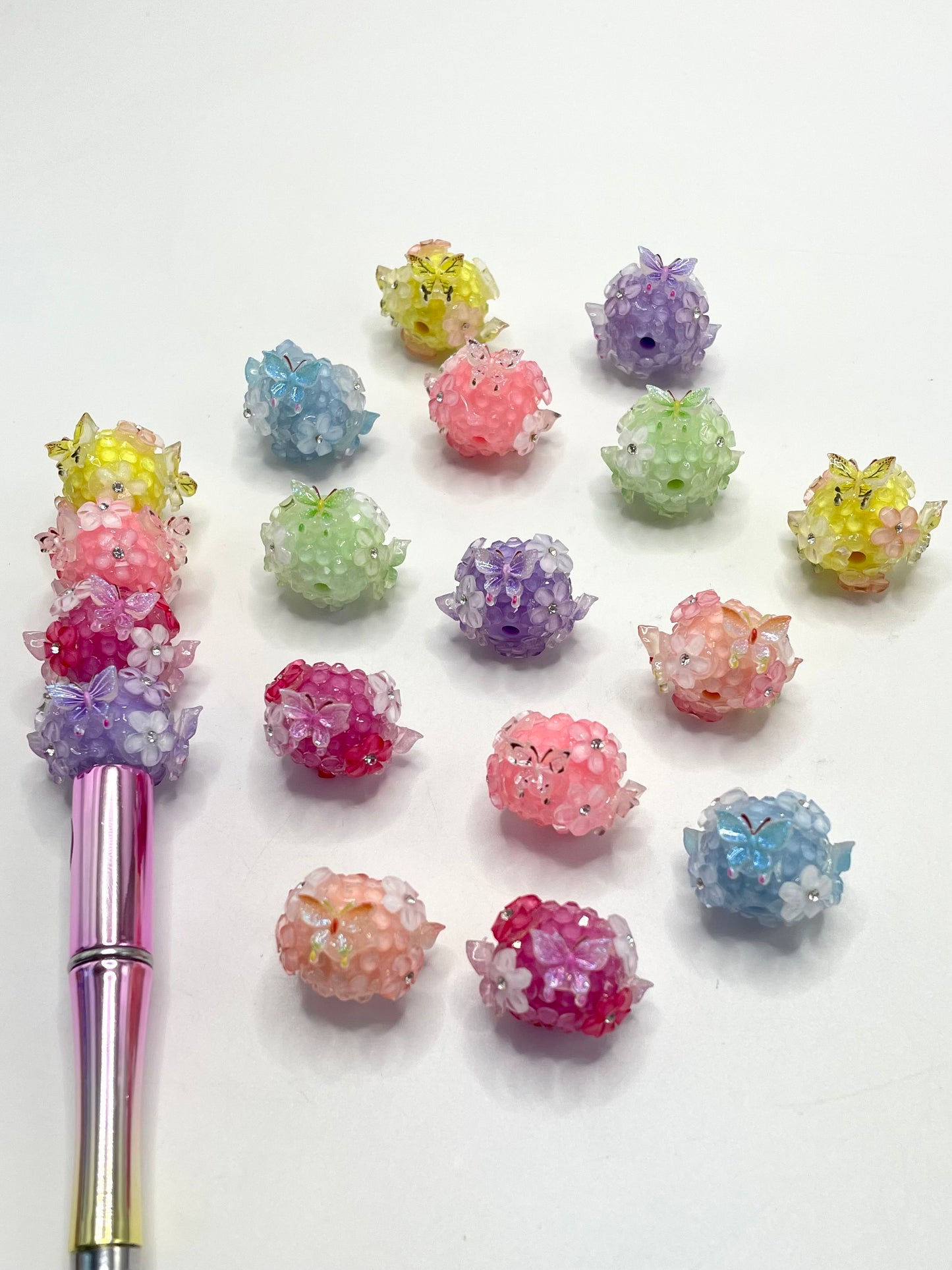 Fancy Bead Butterfly Flower Translucent Rhinestones Acrylic Beads,Random Mix,20mm Fancy-1