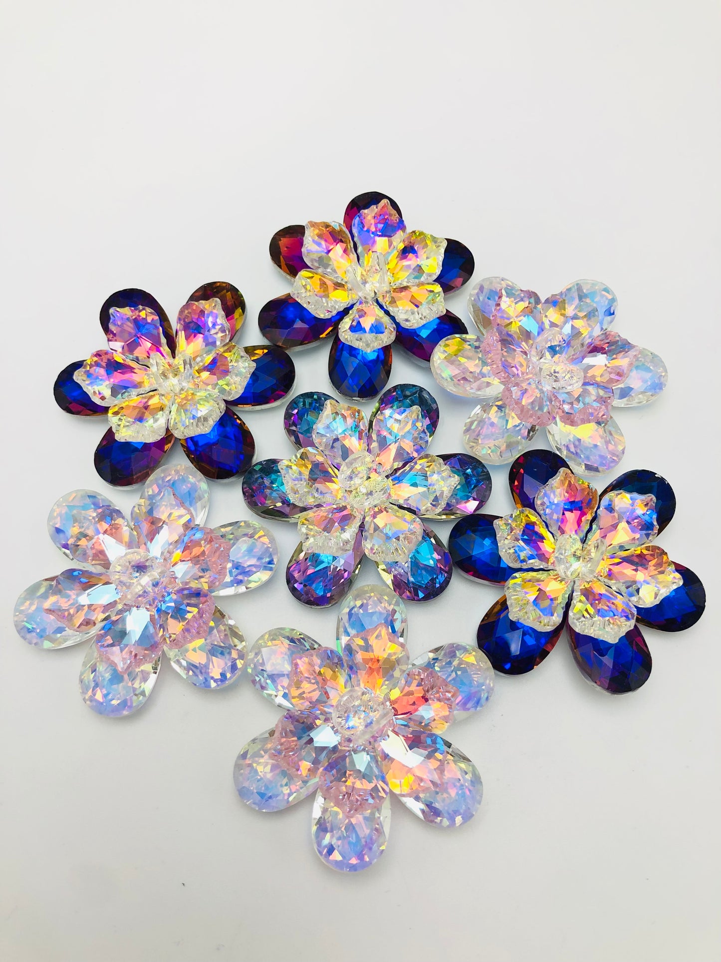 Crystal Woven crystal flower Crystal flower with pointed edge and round edge Random Mix 46mm  48mm