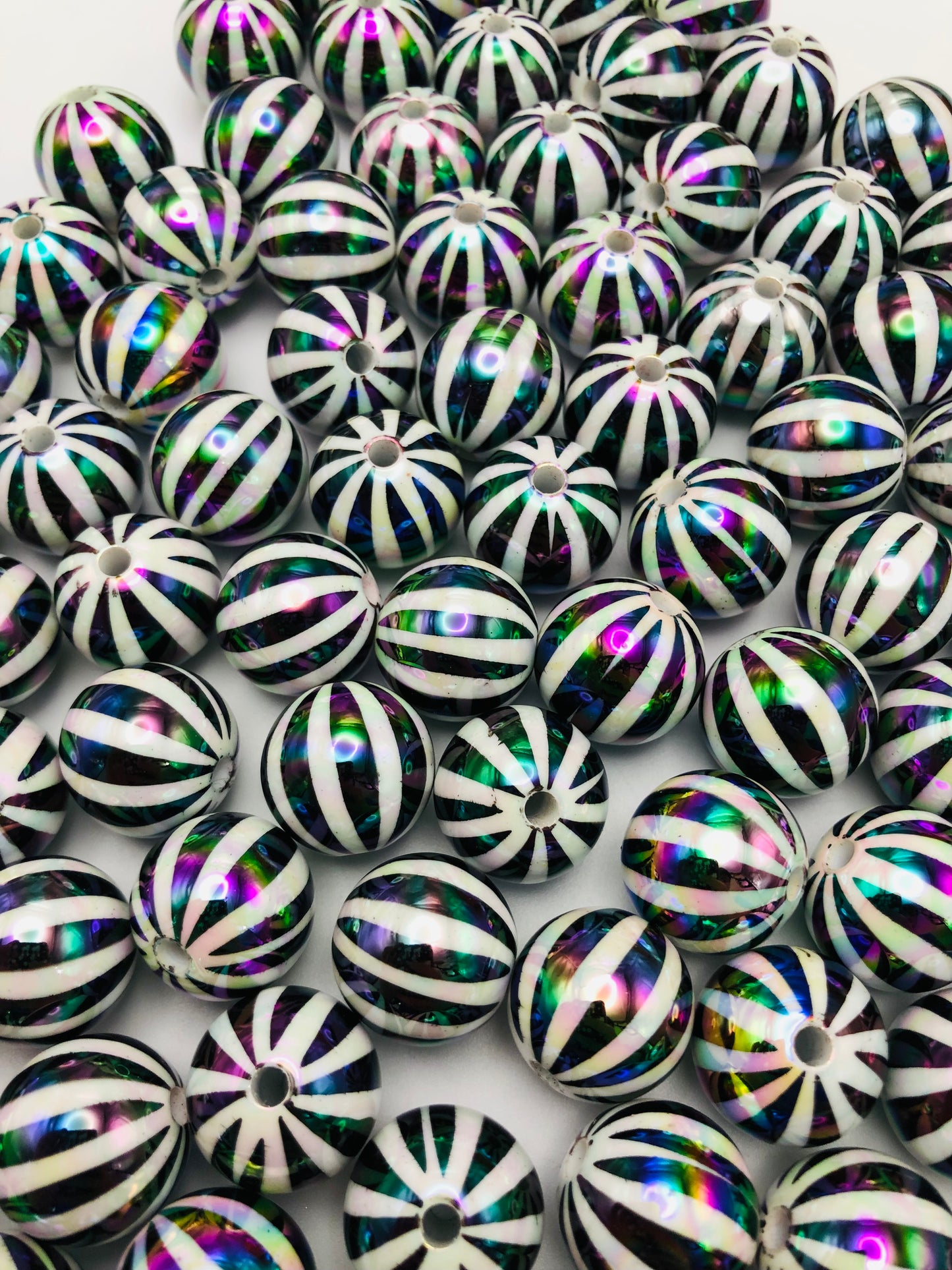 Acrylic bead Black and white stripes Watermelon bead Random Mix 16mm