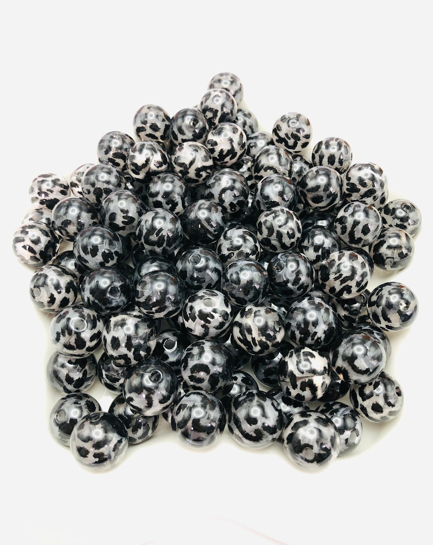 acrylic black Leopard print Transparent color Random Mix 15mm