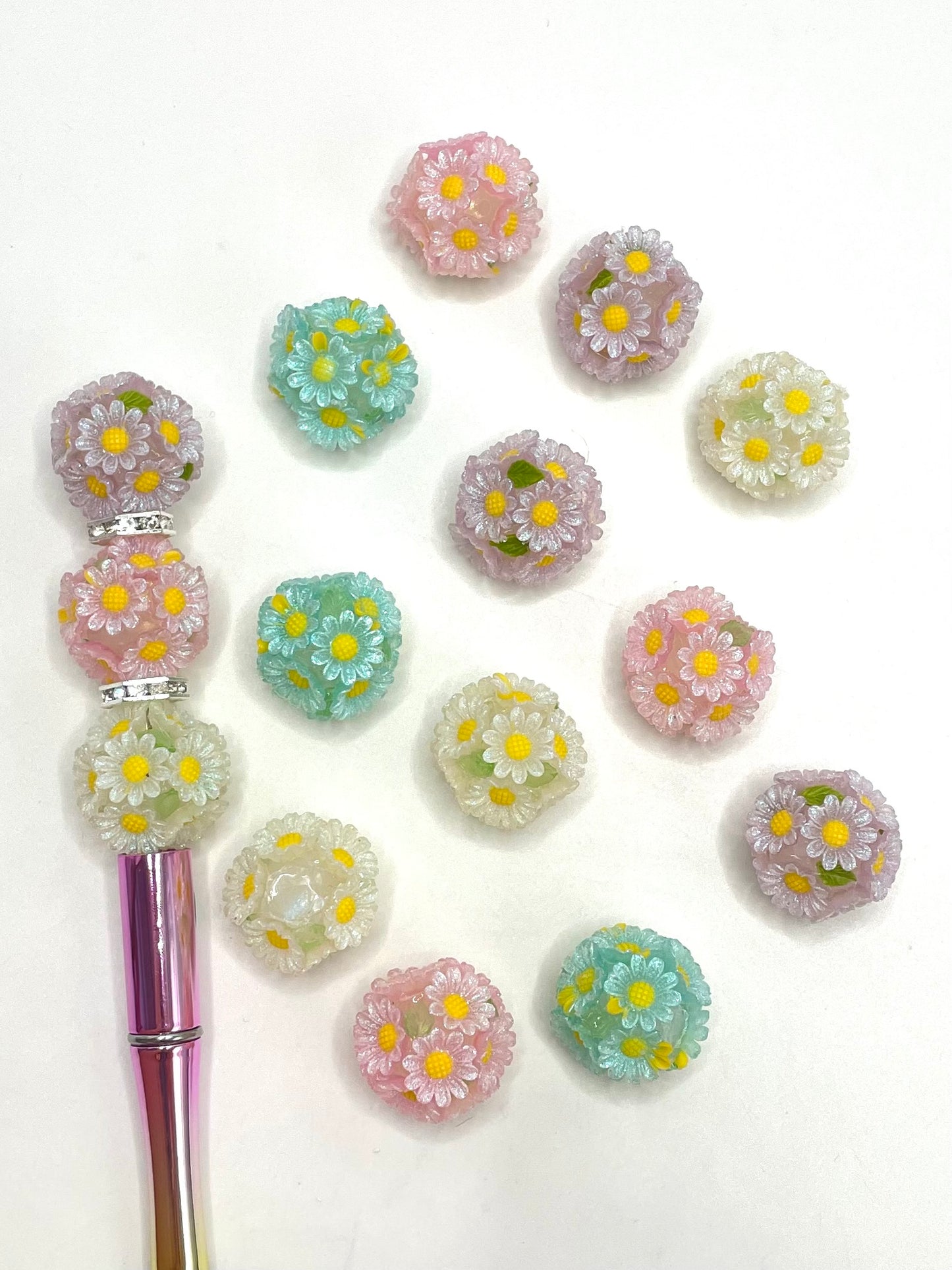 Fancy Bead Glitter Daisy Flower with Green Leaf Acrylic Beads,Random Mix,24mm Fancy-456