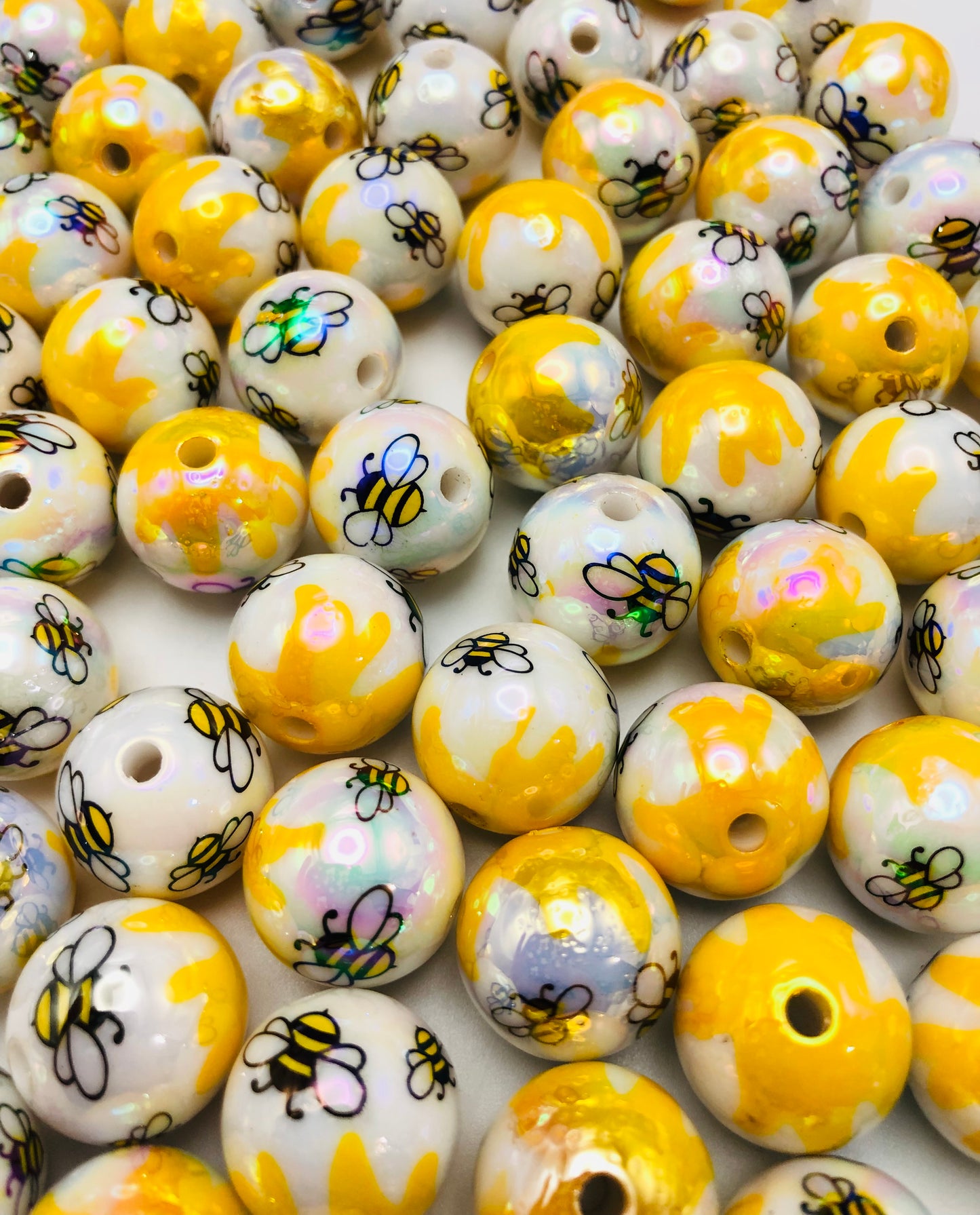 acrylic Honey Bees Bee acrylic beads 16mm