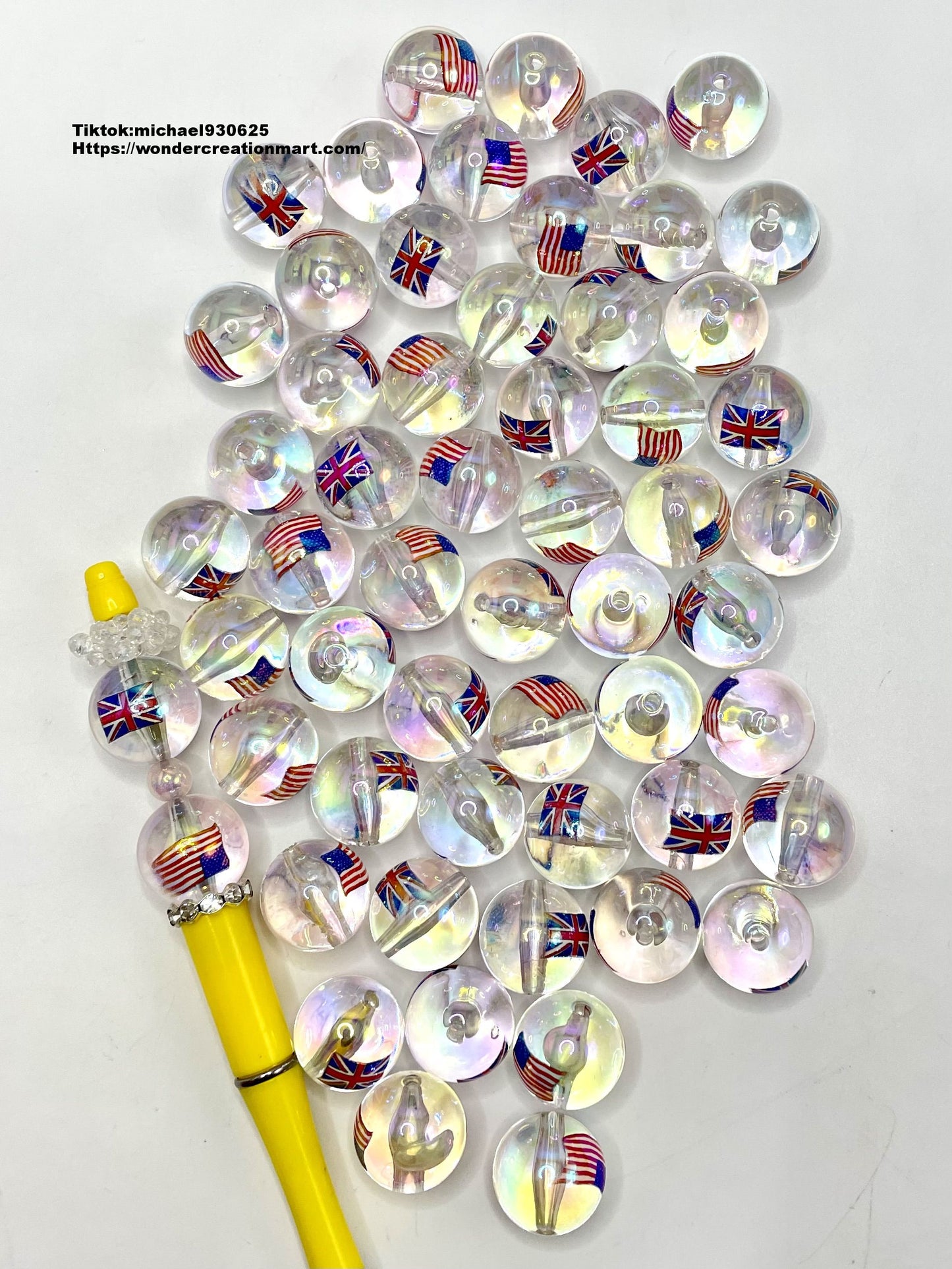 Clear Acrylic Bead with American Flag Beads,Random Mix,20mm