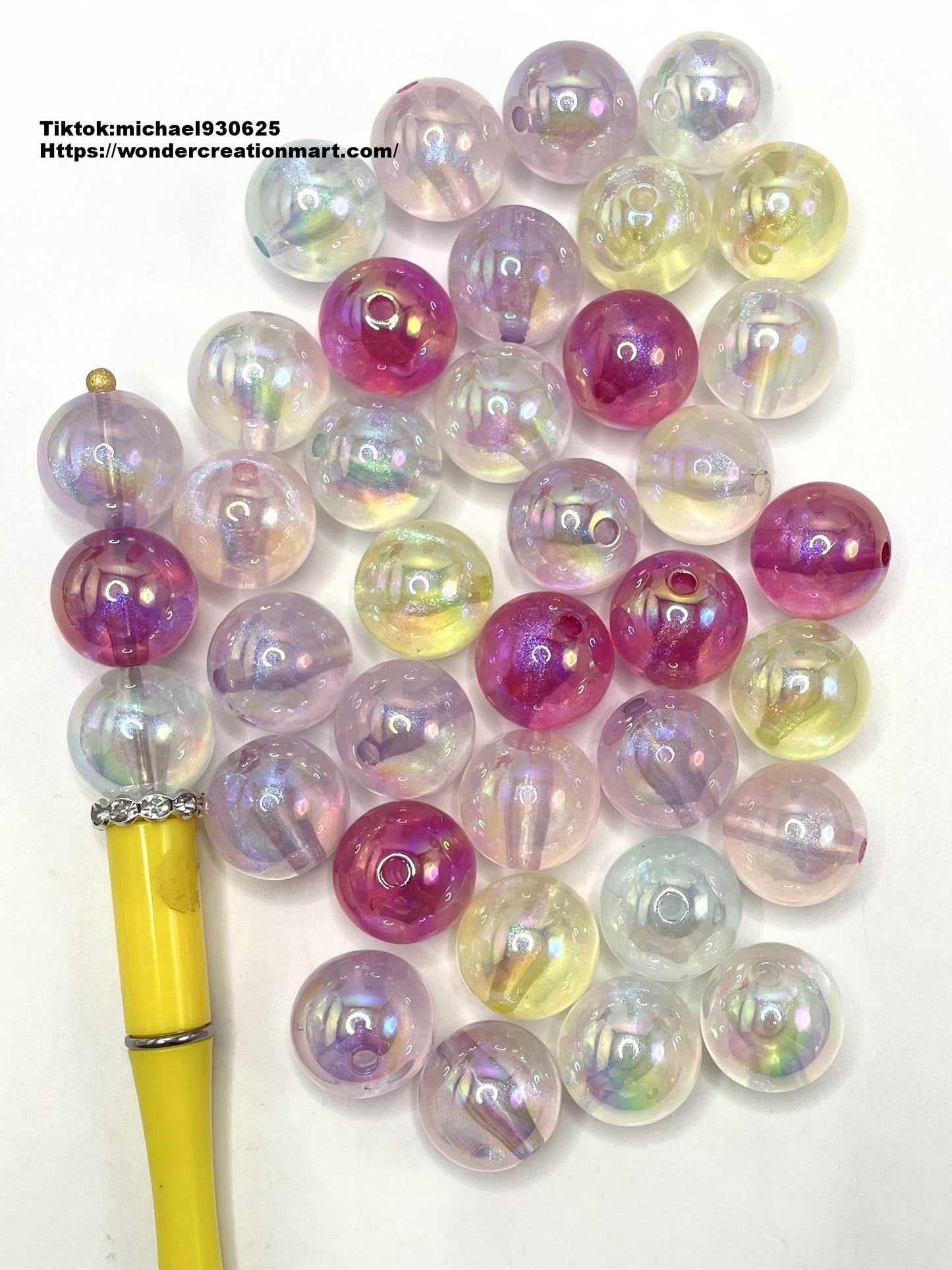 Clear Glossy UV Glitter Multicolor Acrylic Round Beads,Random Mix,20mm