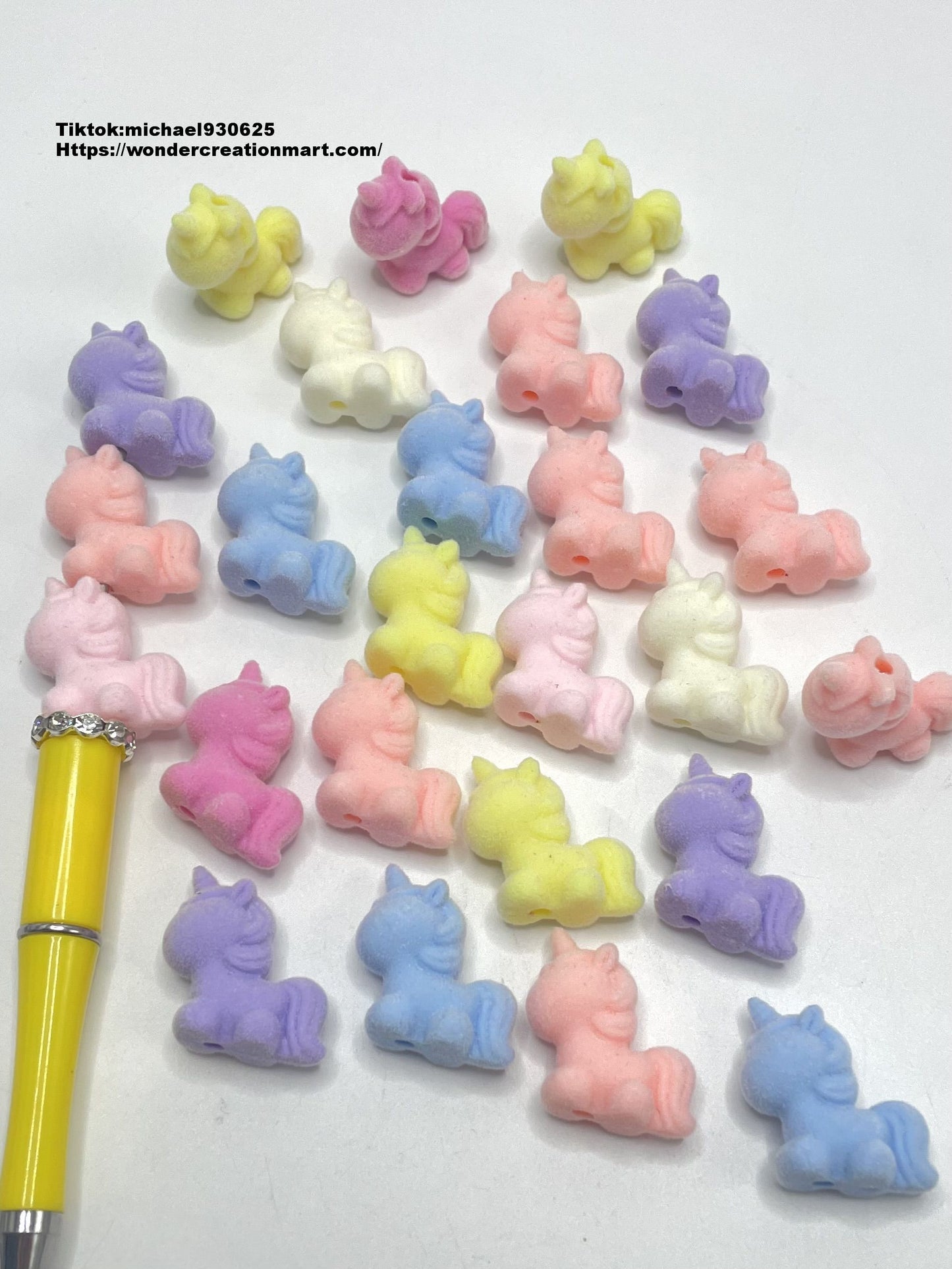 Flocked Multicolour Cute Unicorn/Horse Acrylic Beads ,Random Mix,23mm