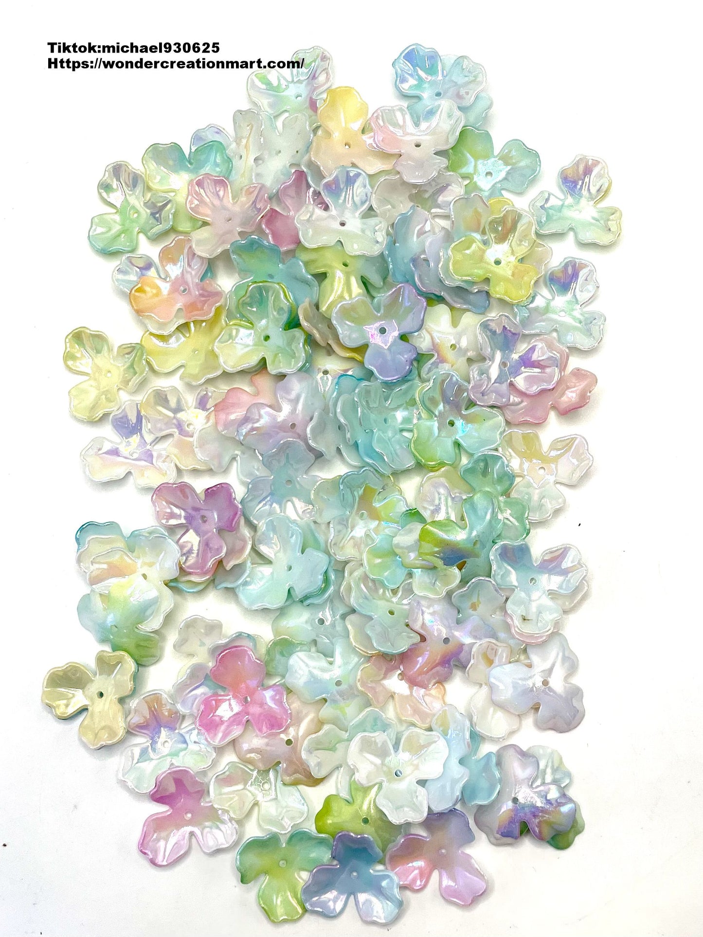 Plastic Shiny Soild & Clear Three-petal Flower Spacers,Random Mix