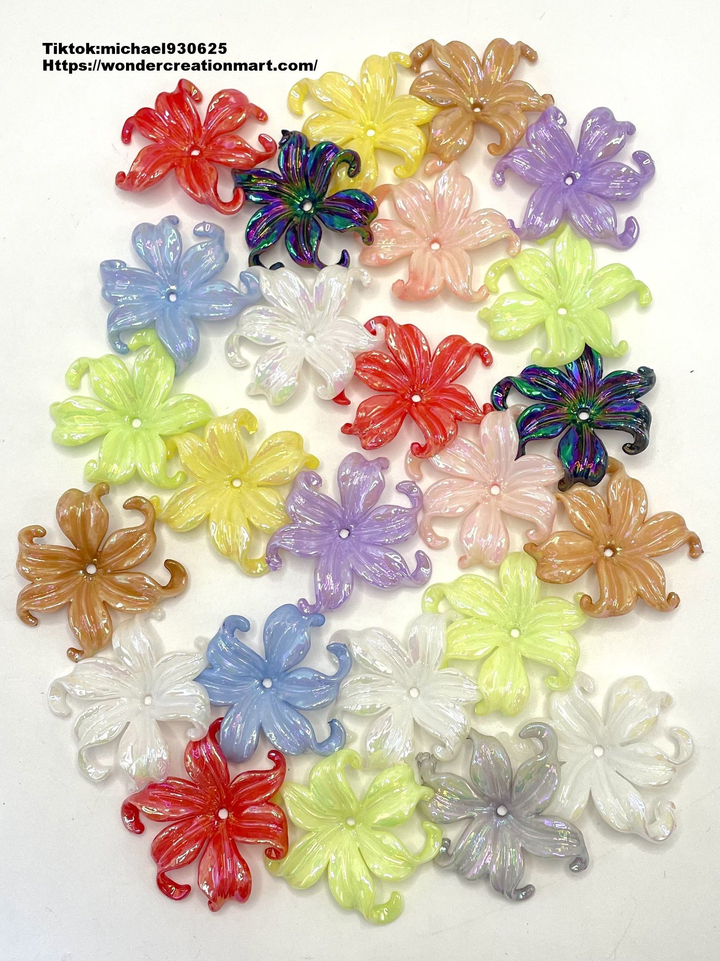 Plastic Glossy Four-Color Style Flowers Spacers ,Random Mix,(Optional Color)