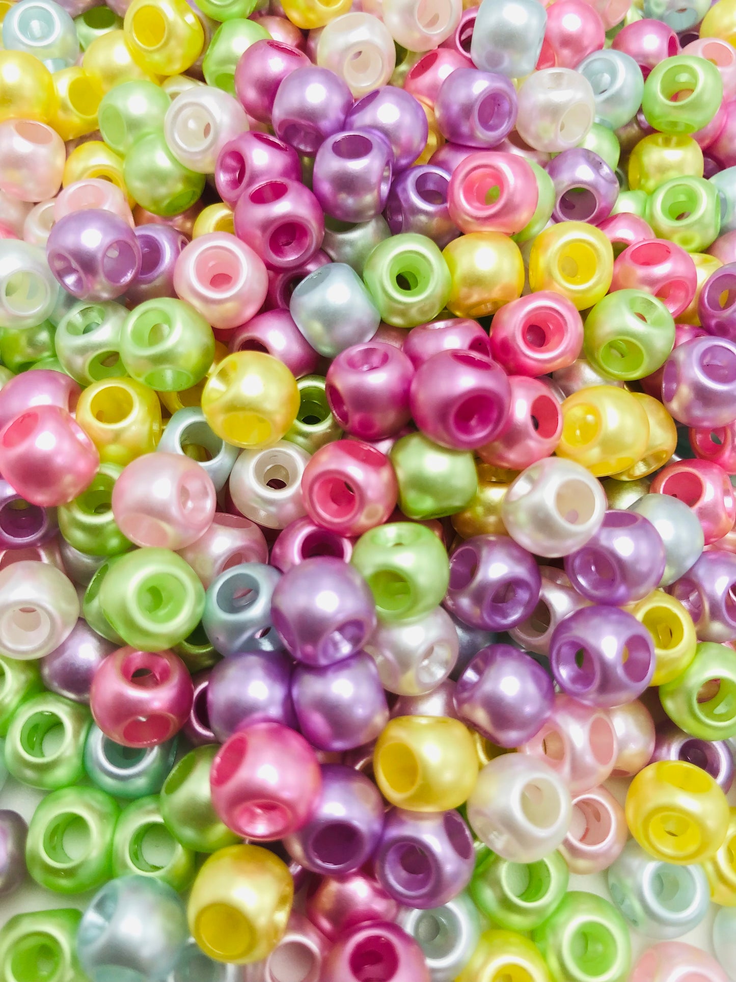 acrylic colorful Solid colour Four holes Porous bead 7.7mm Random Mix