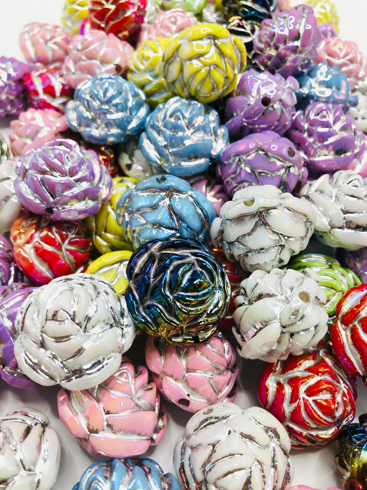 Rose bead Multicolor acrylic flower beads undertone uv Silver thread 25mm Random Mix