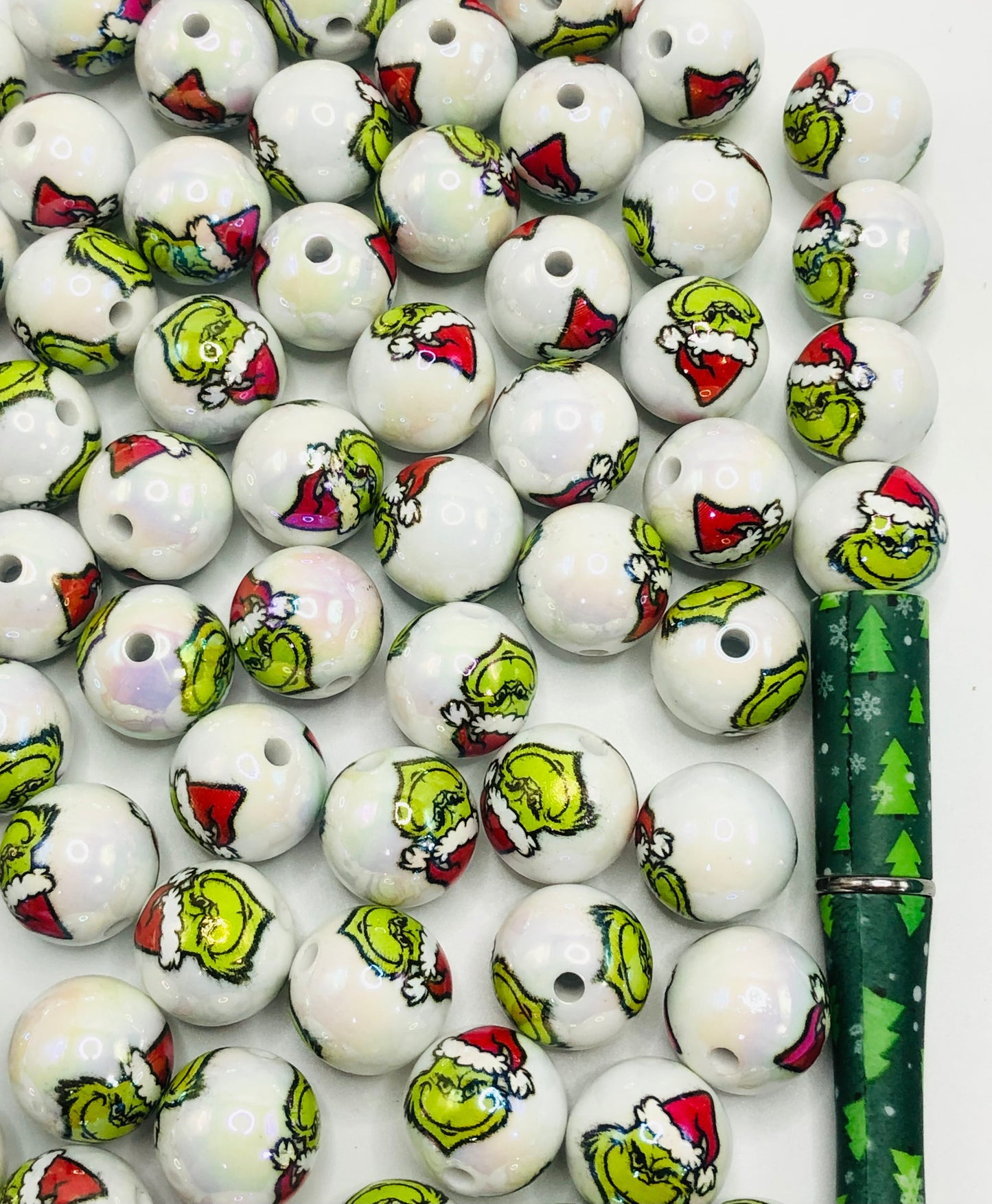 acrylic Christmas Snow monster Bead 16mm Random Mix