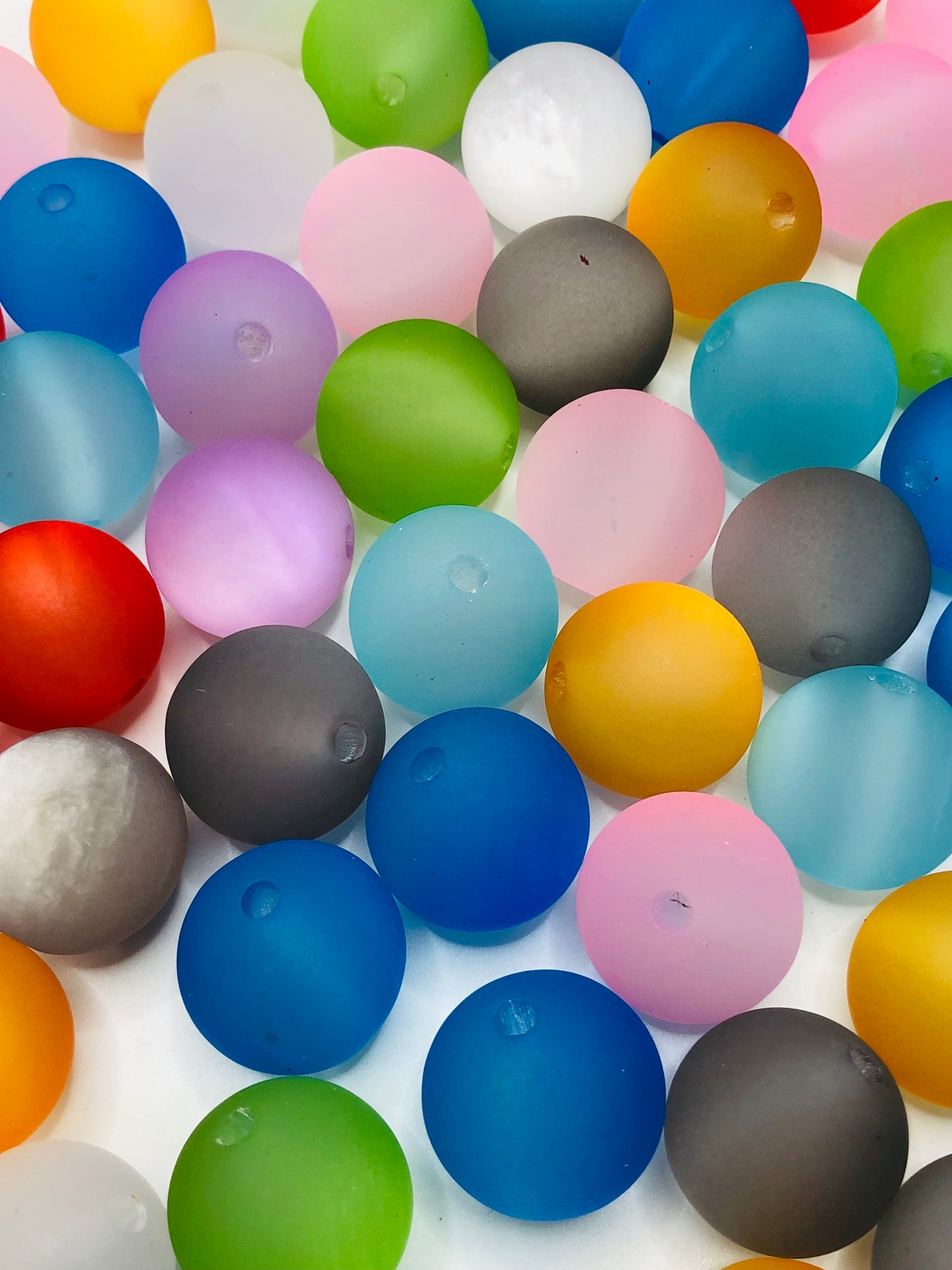 acrylic scrub cat eye beads Chroma Matt Bead 20mm Random Mix