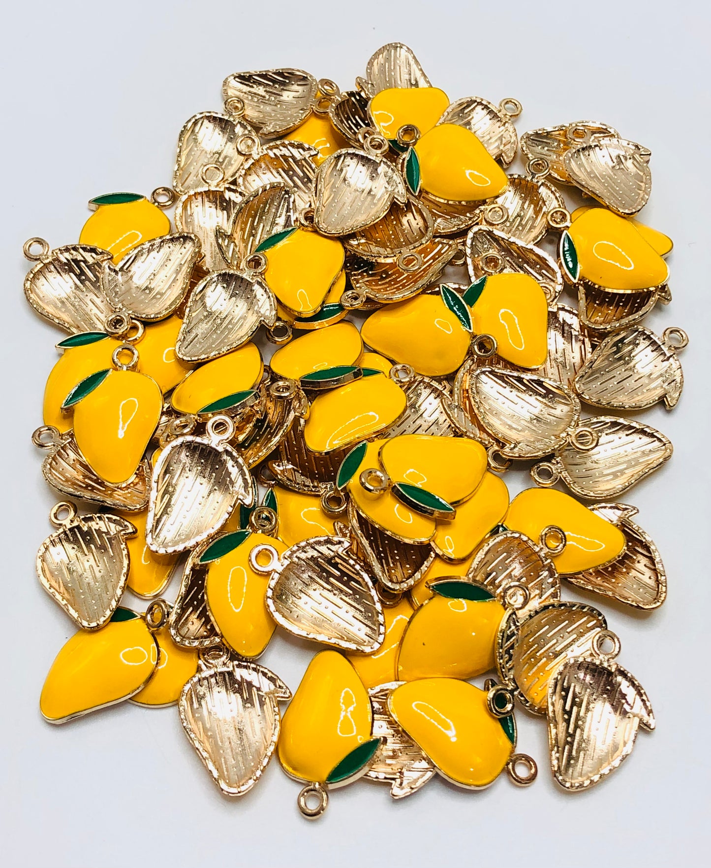 alloy charm metal Fruit slice Metal pendant Lip sunflower Not optional Random pattern mix